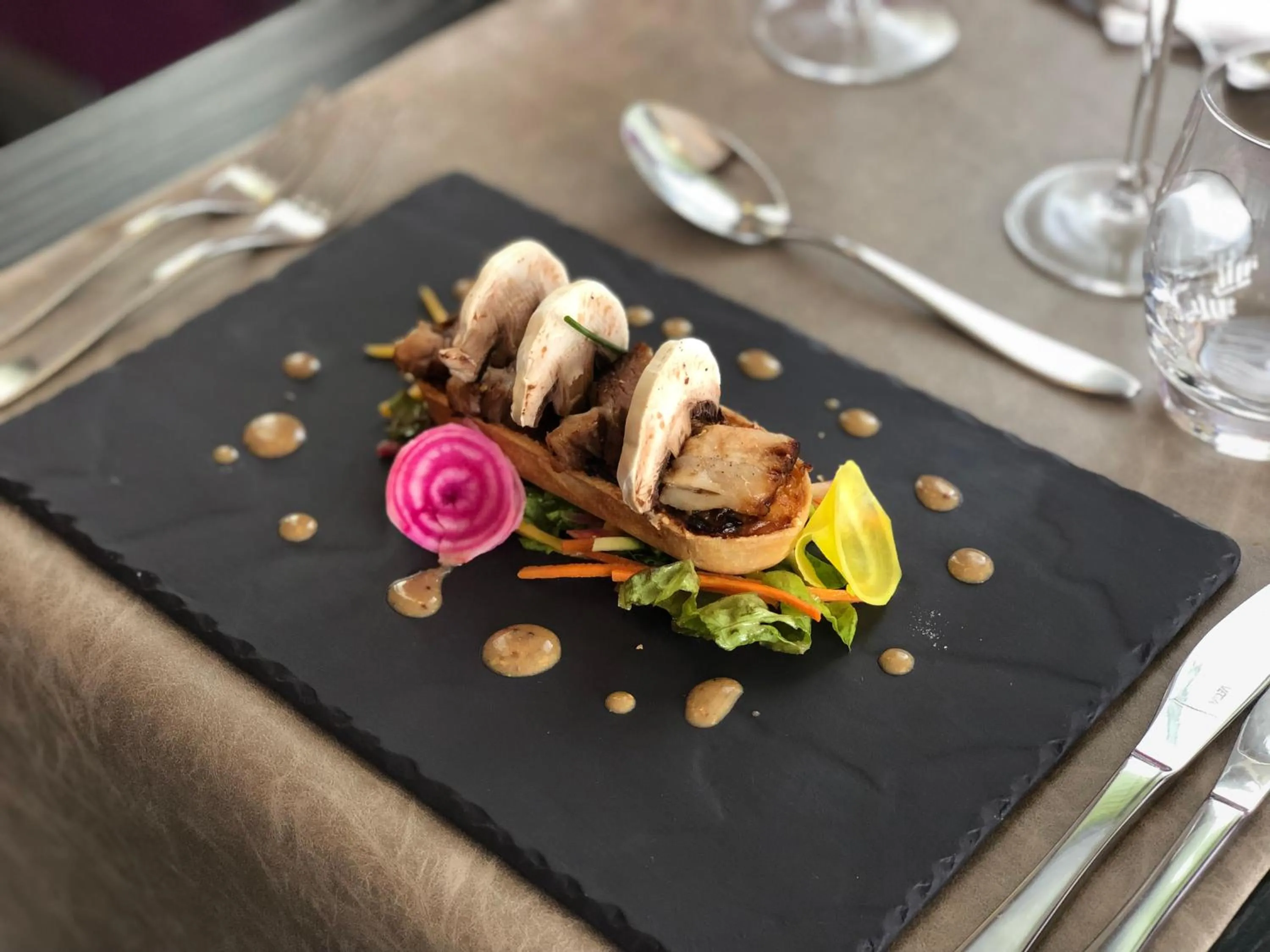 Restaurant/places to eat in Hotel Restaurant Du Parc Saumur Logis Elégance