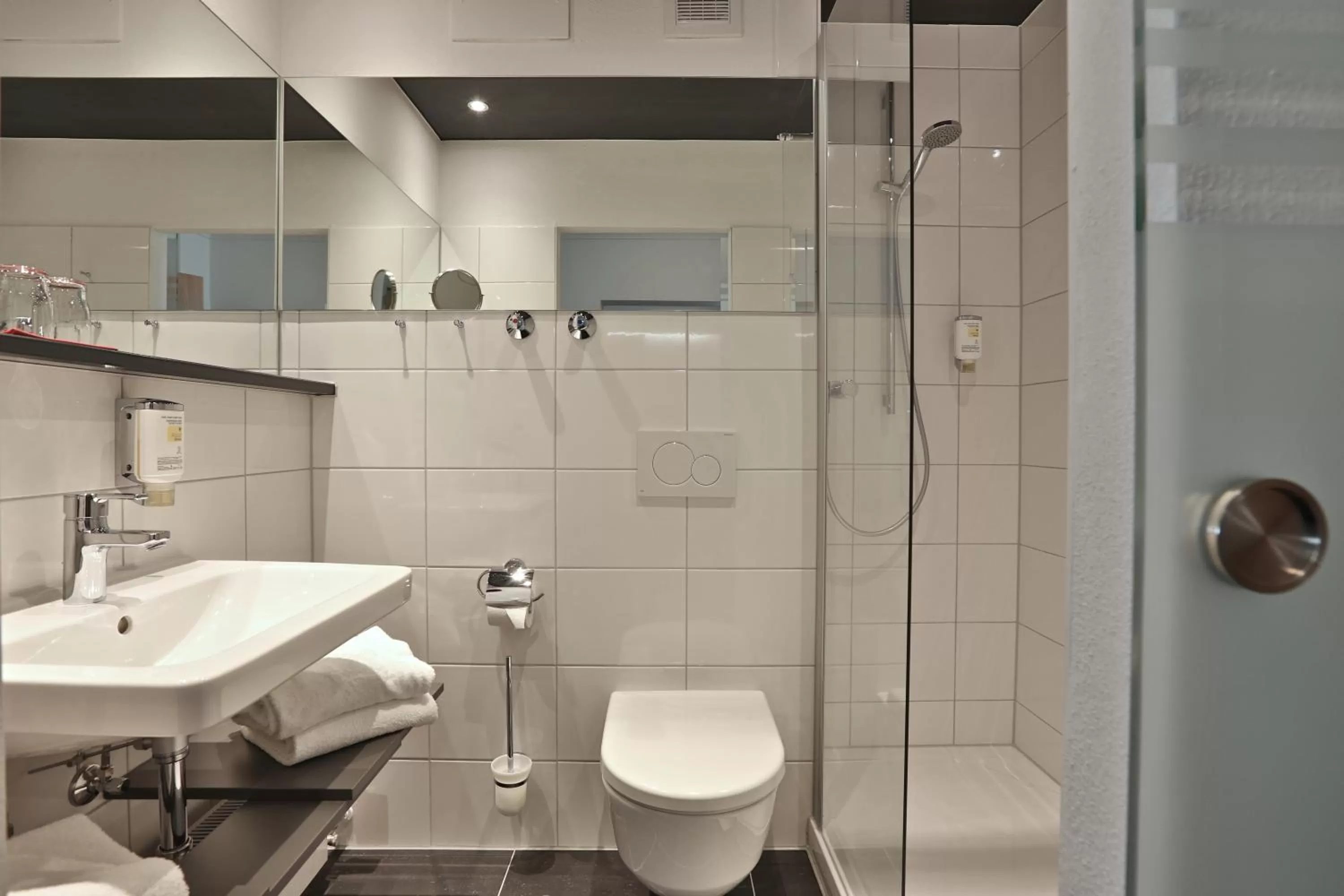 Photo of the whole room in AktiVital Hotel