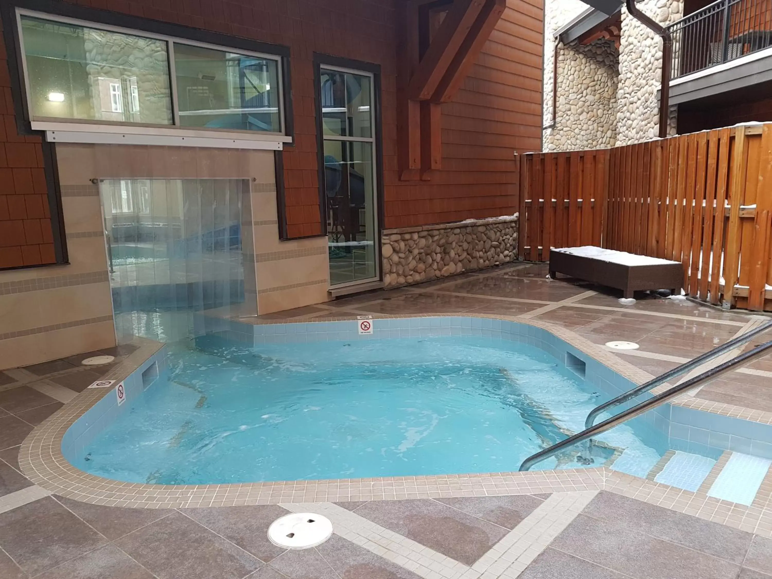 Swimming Pool in Sunset Resorts Canmore and Spa