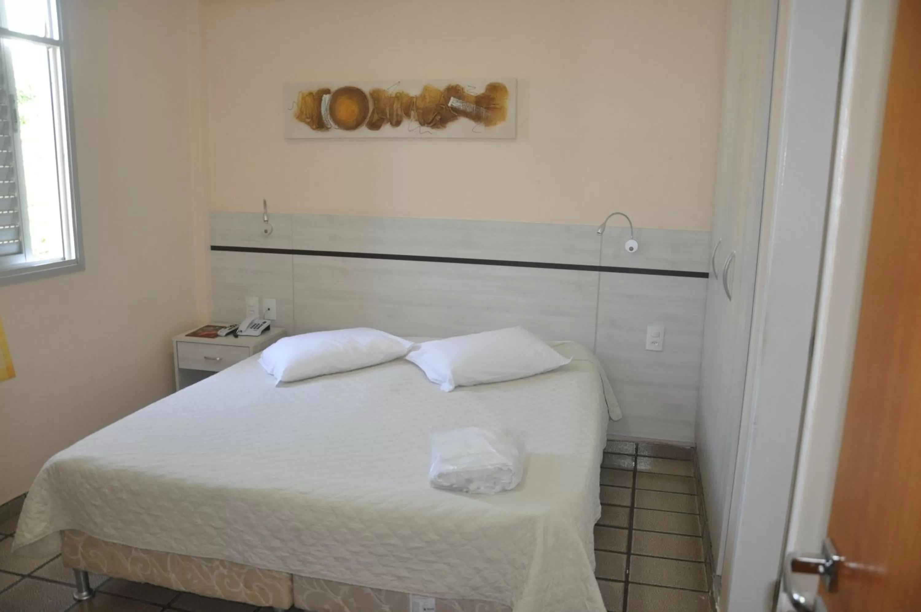 Bed in Hotel Raio de Sol