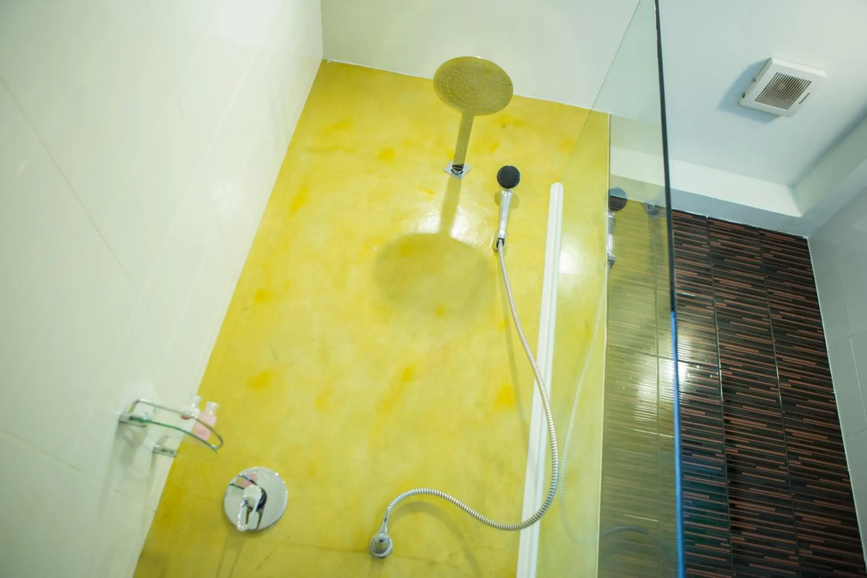 Bathroom in Khaolak Suthawan Resort (SHA Extra Plus)