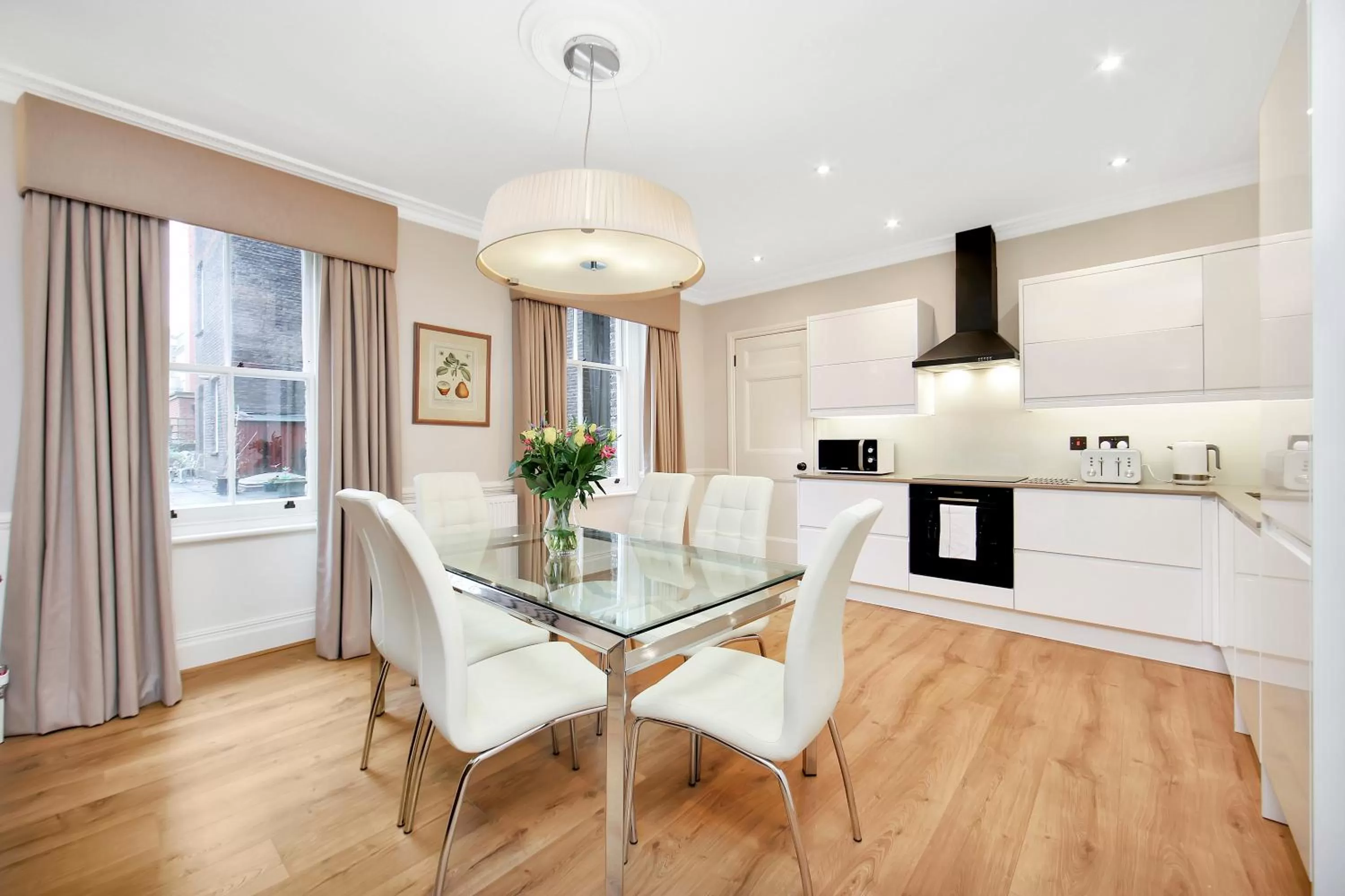 Kitchen or kitchenette in No1 The Mansions By Mansley