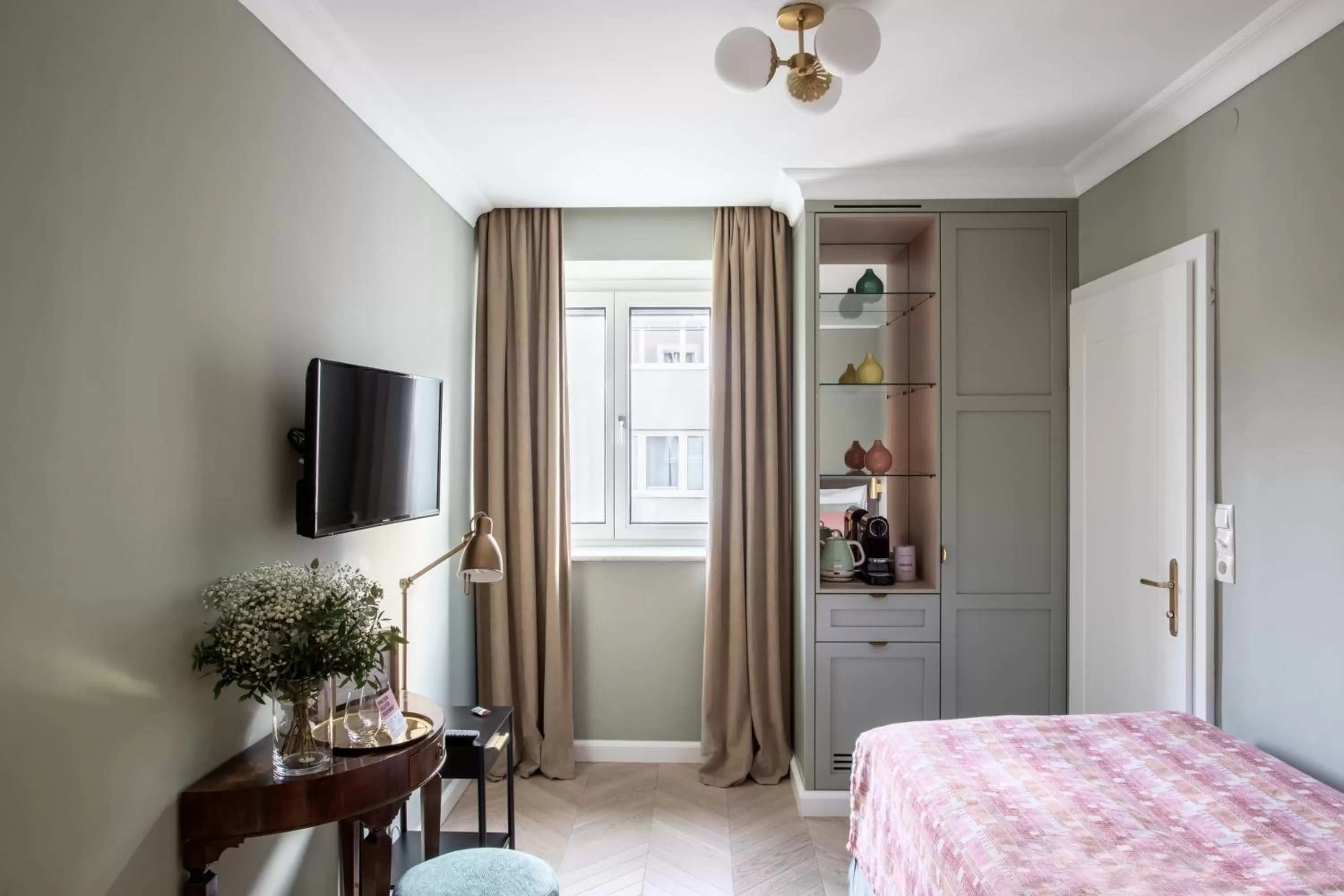 Bed in numa l Mozart