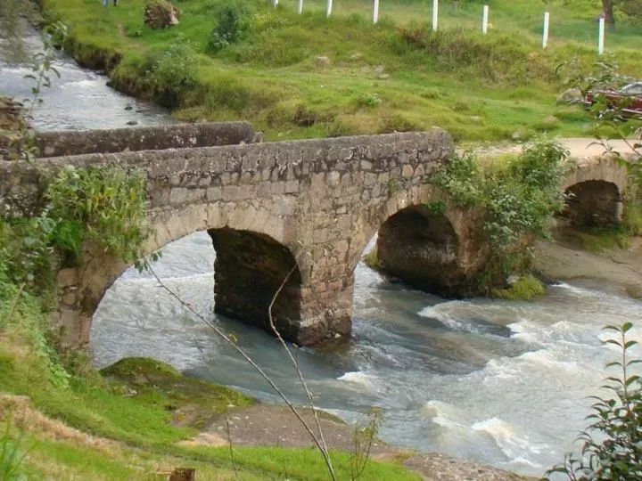 Hiking in Cabañas La Cascada