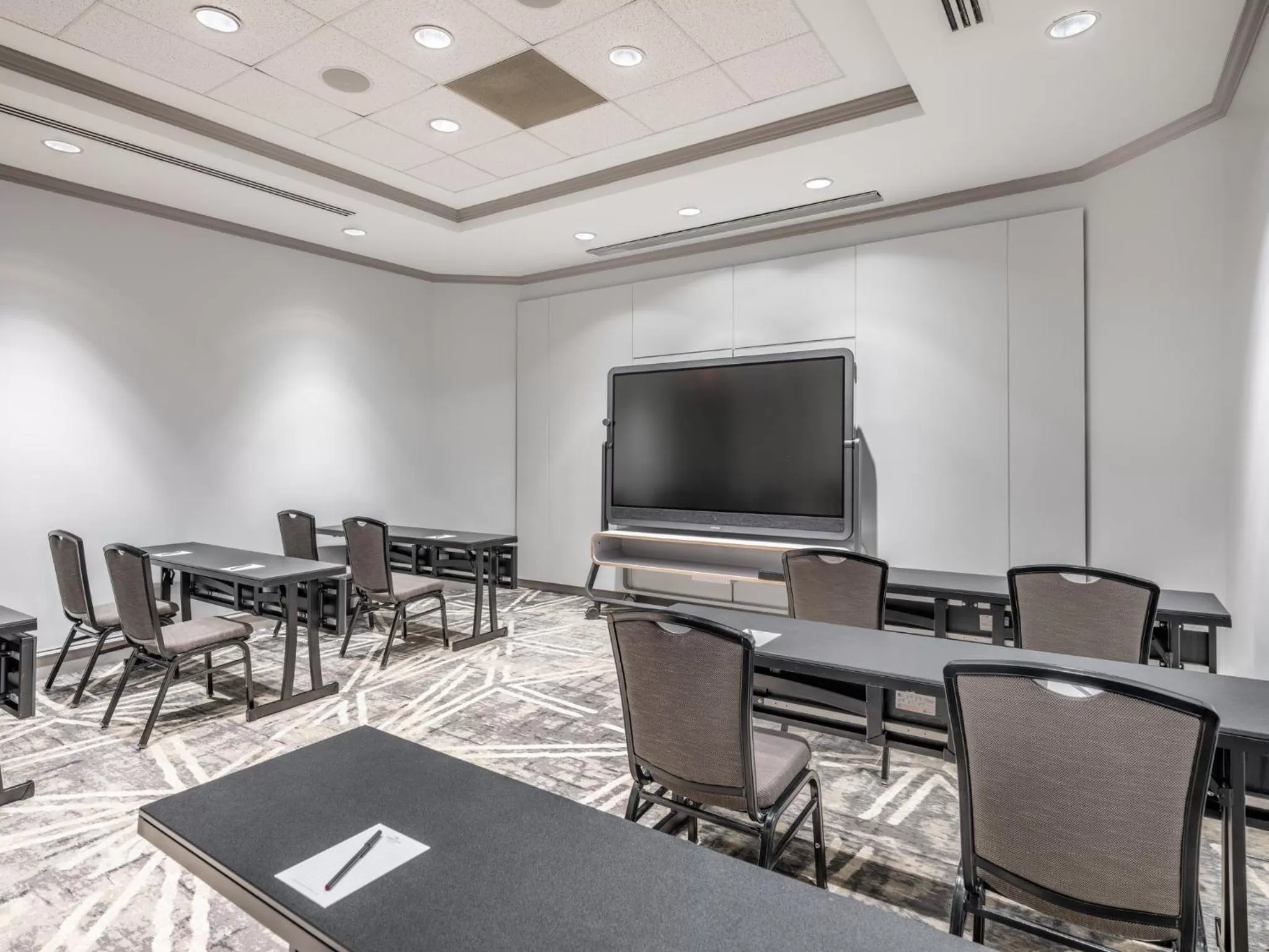 Meeting/conference room in Crowne Plaza College Park - Washington DC by IHG