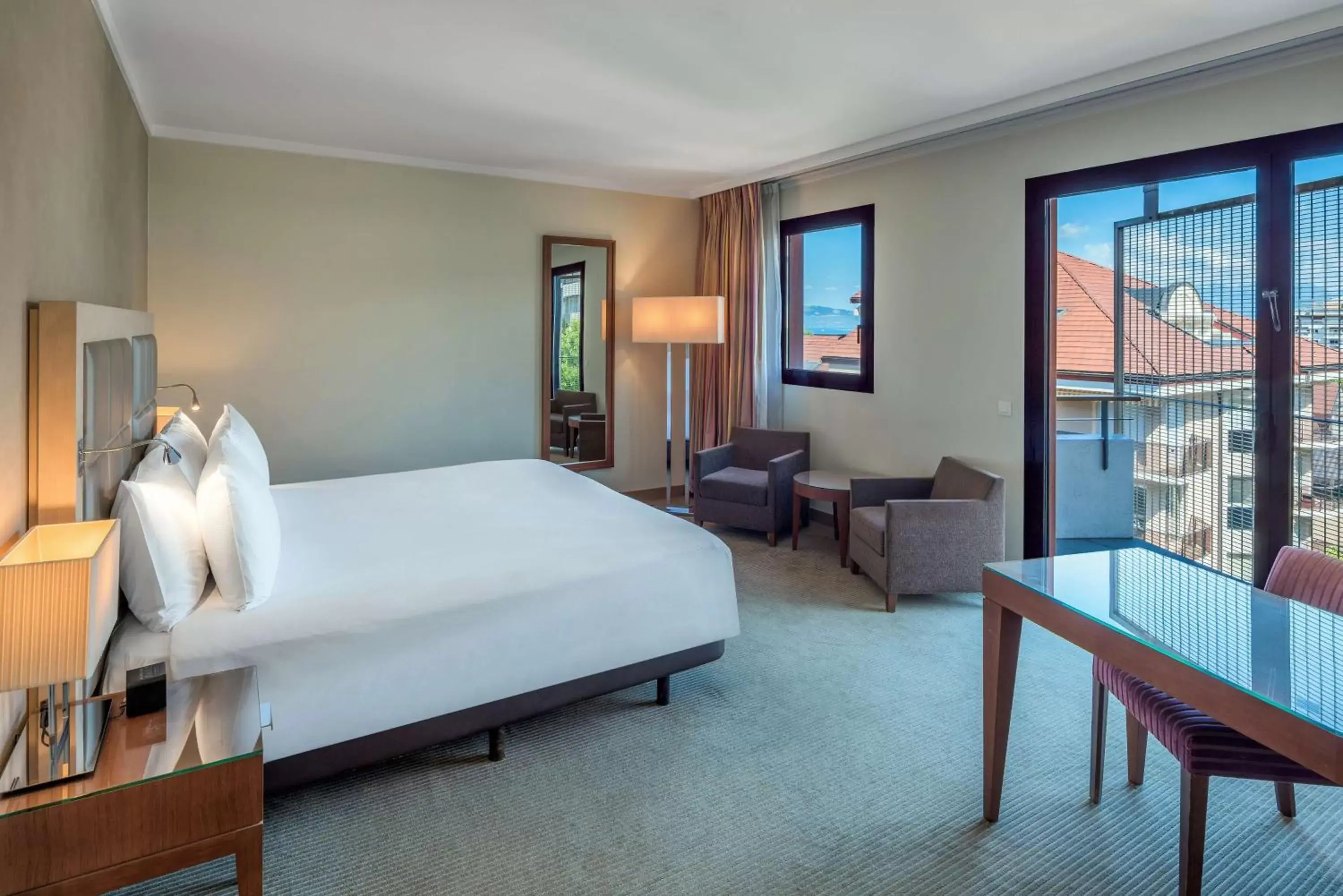 Bedroom in Hilton Evian Les Bains
