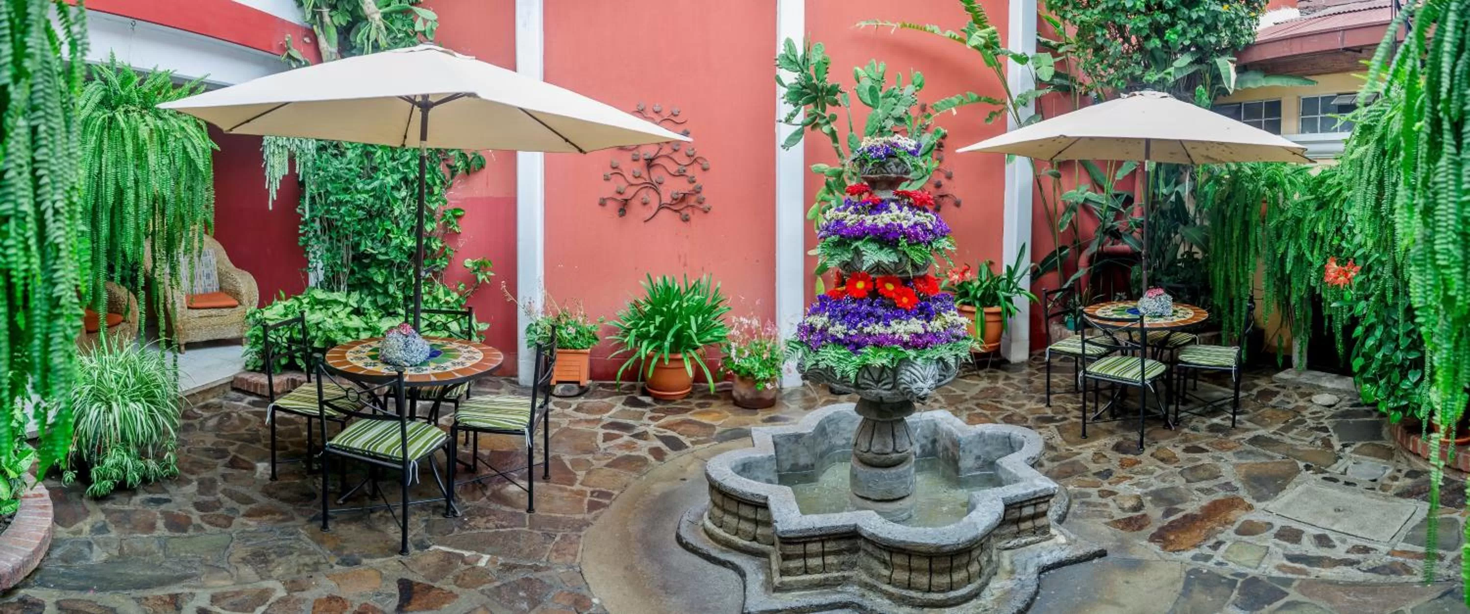 Patio in Hotel Casa Rustica by AHS