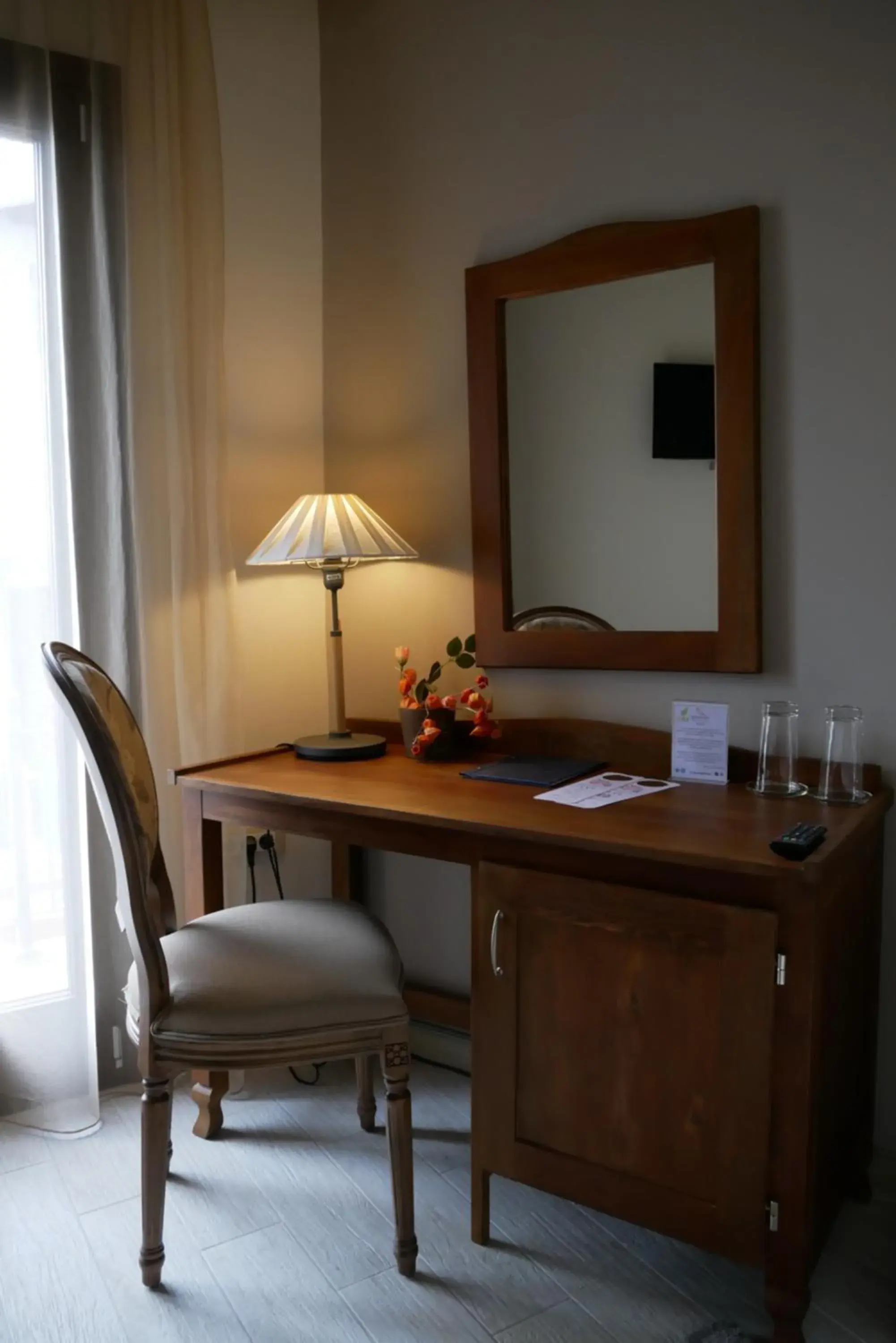 Seating area, TV/Entertainment Center in Hotel Rodovoli