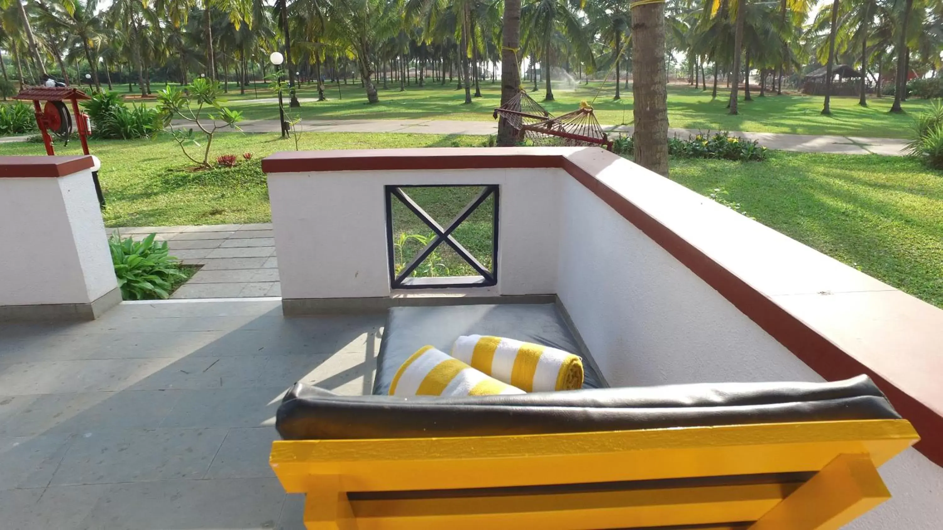 Garden in Novotel Goa Dona Sylvia Resort