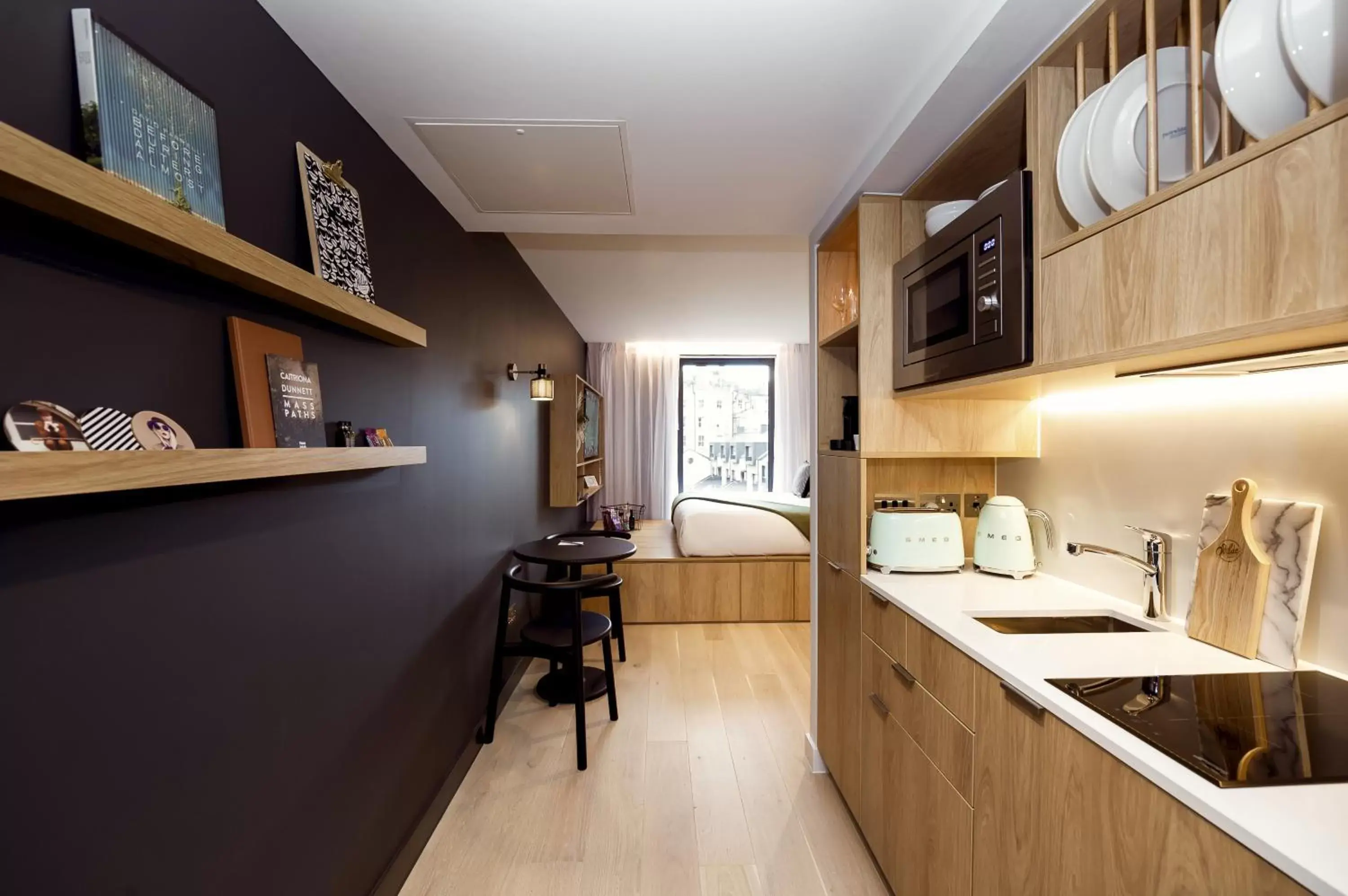 Kitchen or kitchenette, Kitchen/Kitchenette in Wilde Aparthotels by Staycity Edinburgh Grassmarket