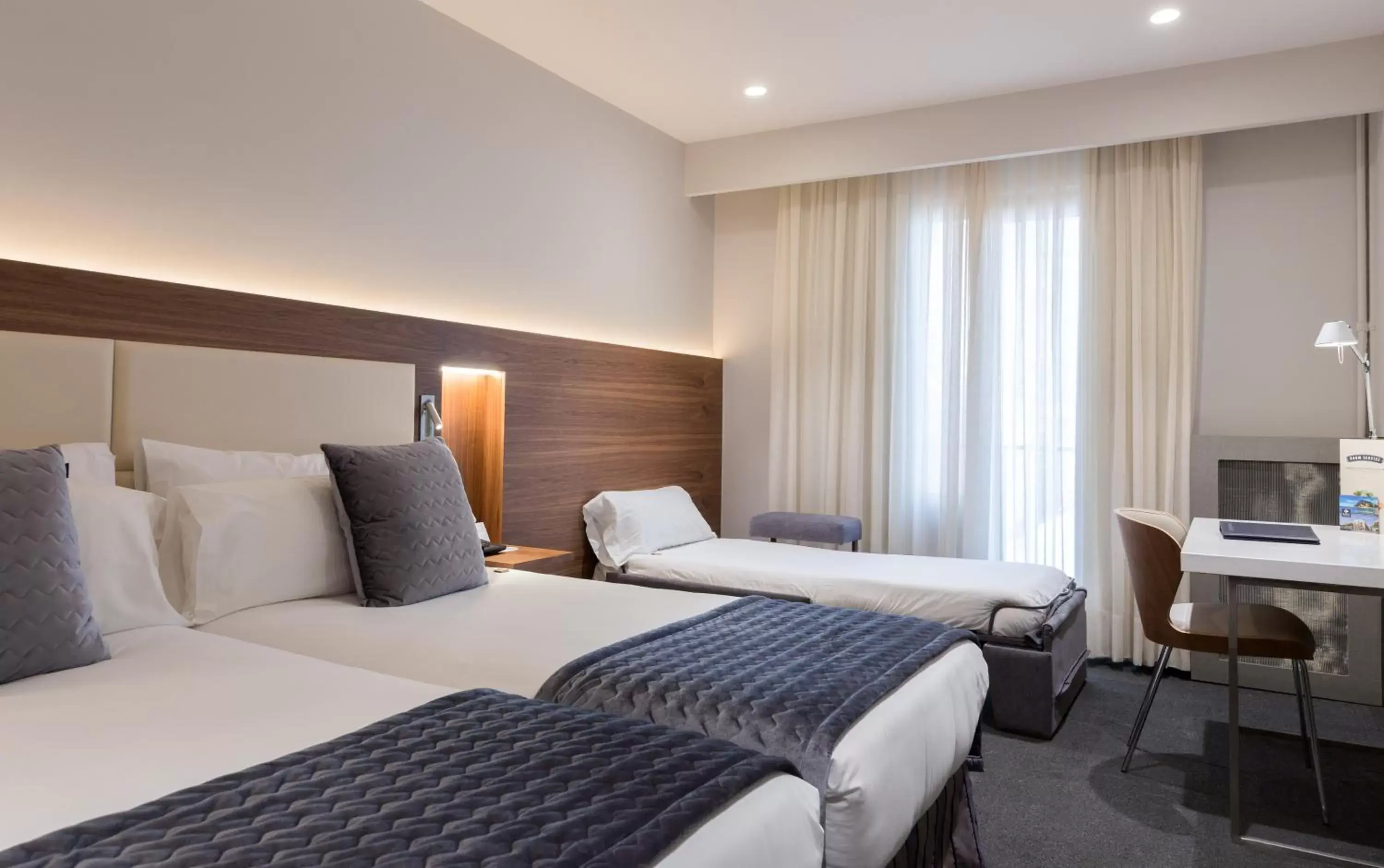 Bed in Best Western Premier Hotel Dante