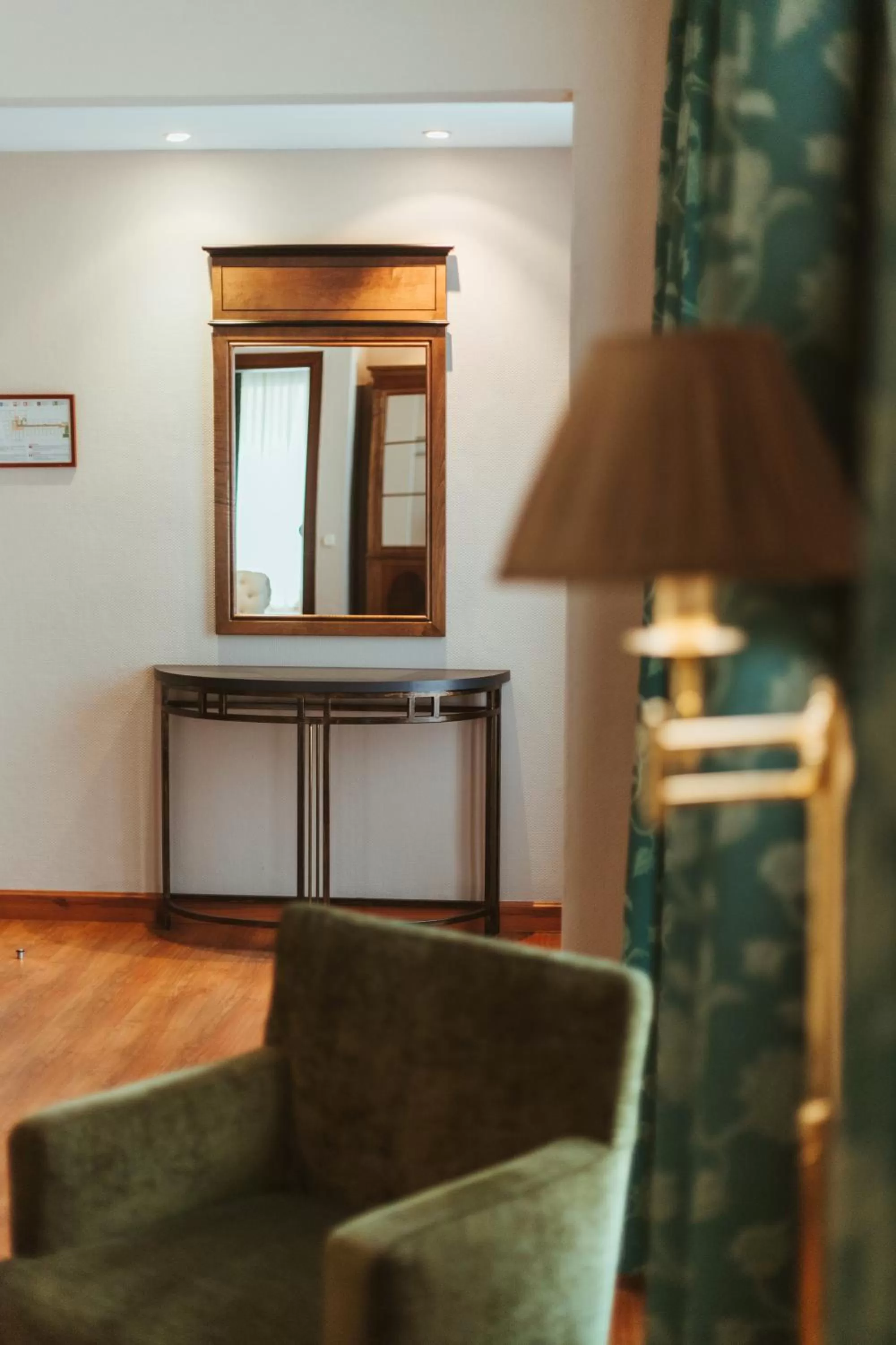 Photo of the whole room in Barceló León Conde Luna