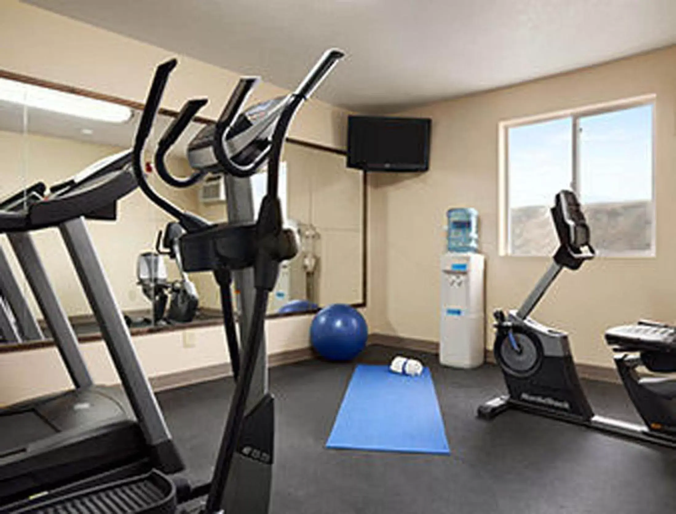 Day, Fitness Center/Facilities in Days Inn & Suites by Wyndham Gunnison