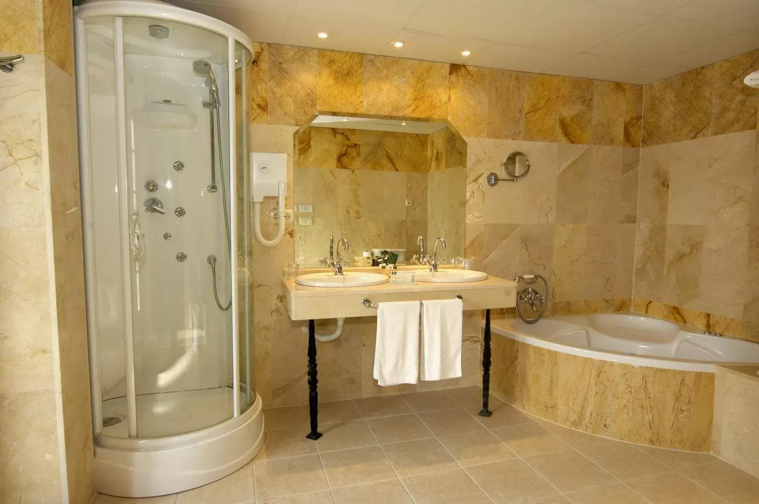 Bathroom in Finca Eslava