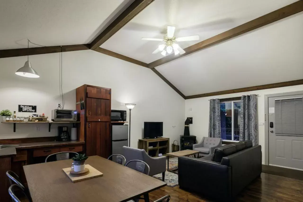 Seating Area in Bramblebank Cottages