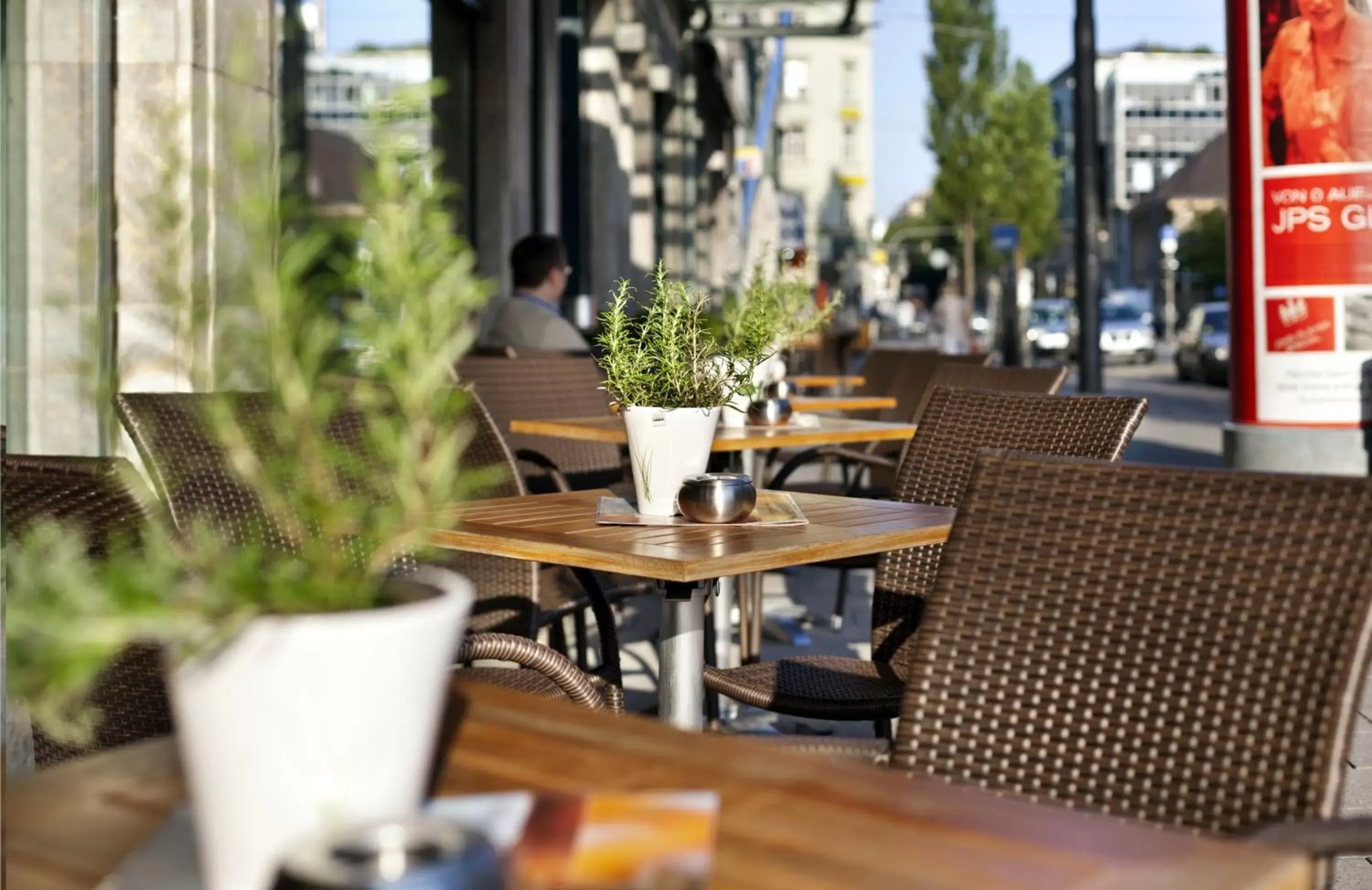 Restaurant/Places to Eat in Flemings Hotel München-City