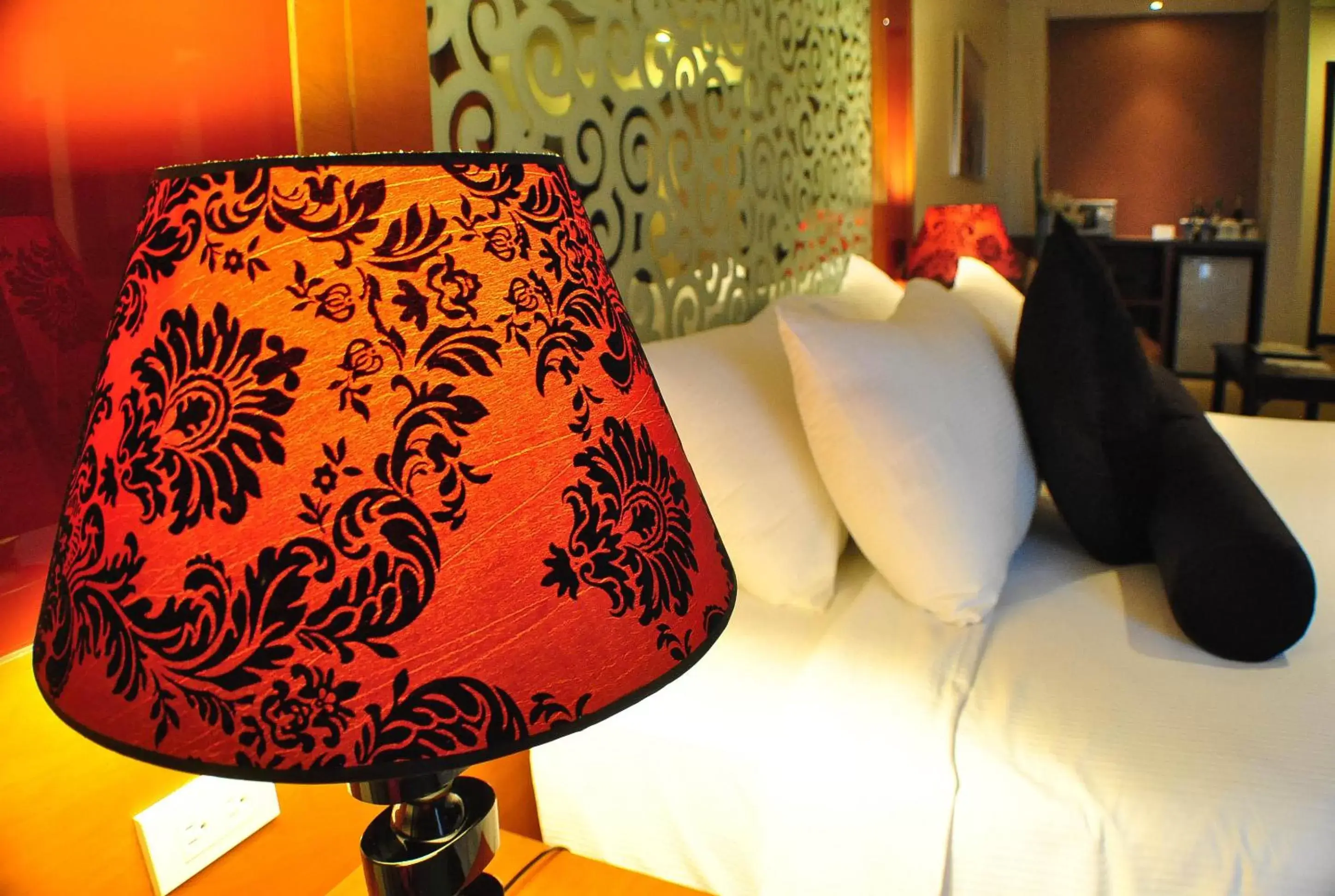 Decorative detail, Bed in Hotel Elizabeth Cebu