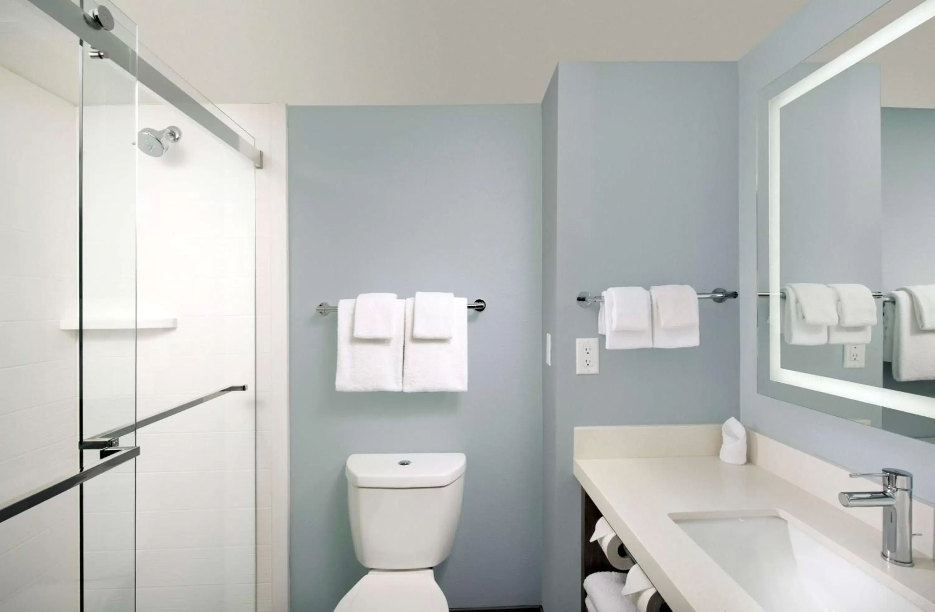 Bathroom in Best Western Oceanfront