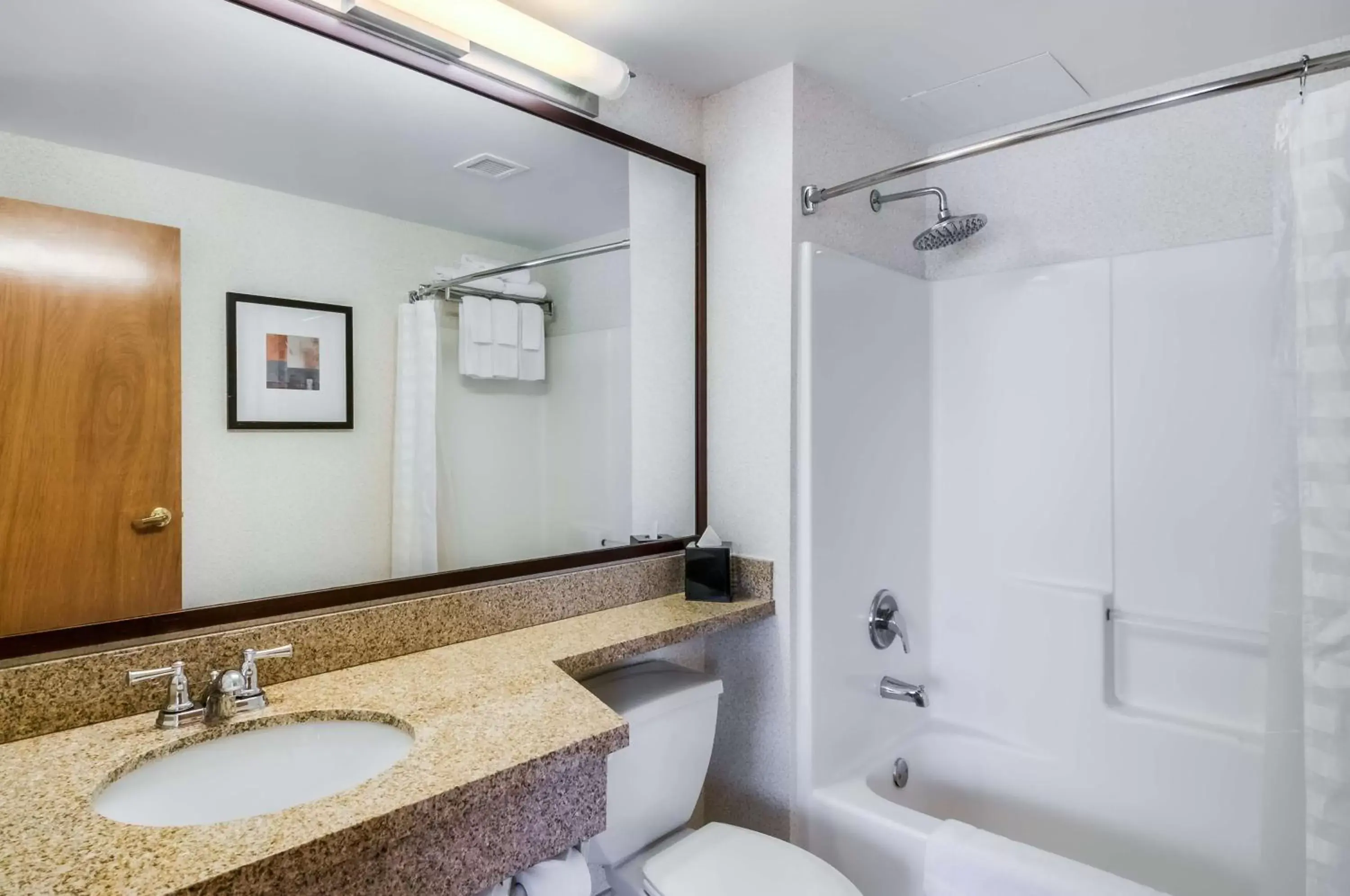 Photo of the whole room, Bathroom in Hyatt House Chicago Schaumburg