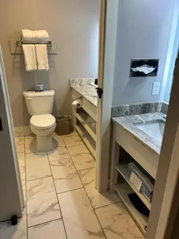 Bathroom in Berlin Resort