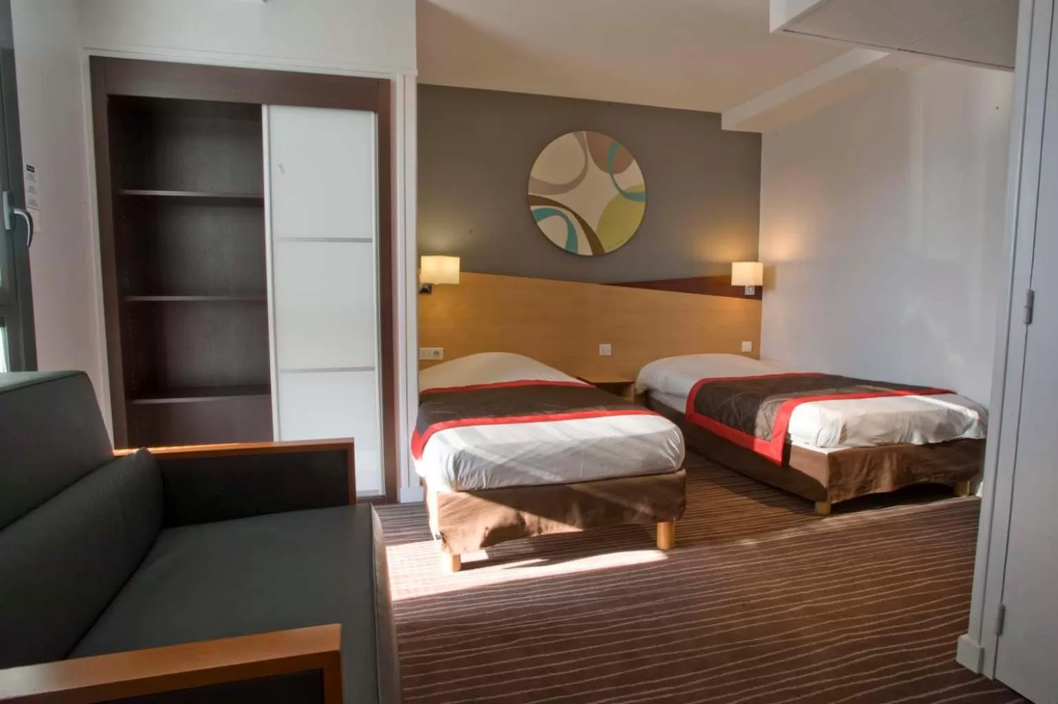 Bed in Kyriad Hotel Dijon Gare