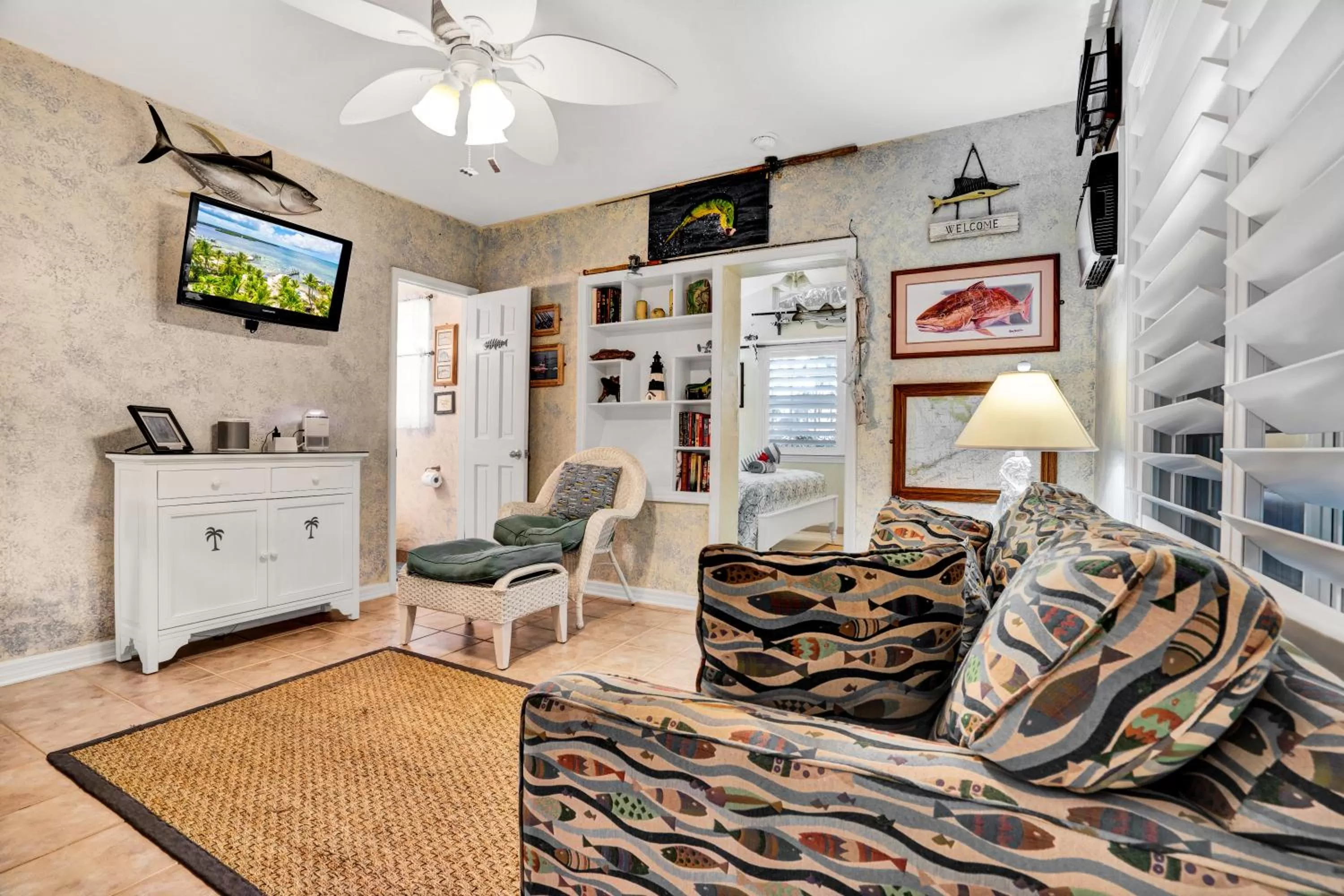 Living room in Island Bay Resort