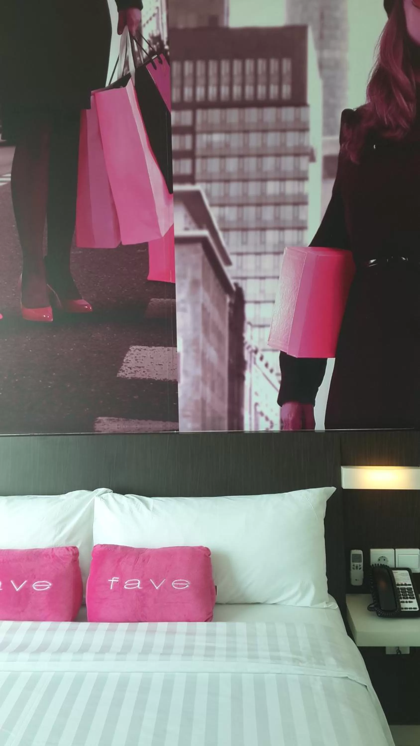 Bed in favehotel Pluit Junction