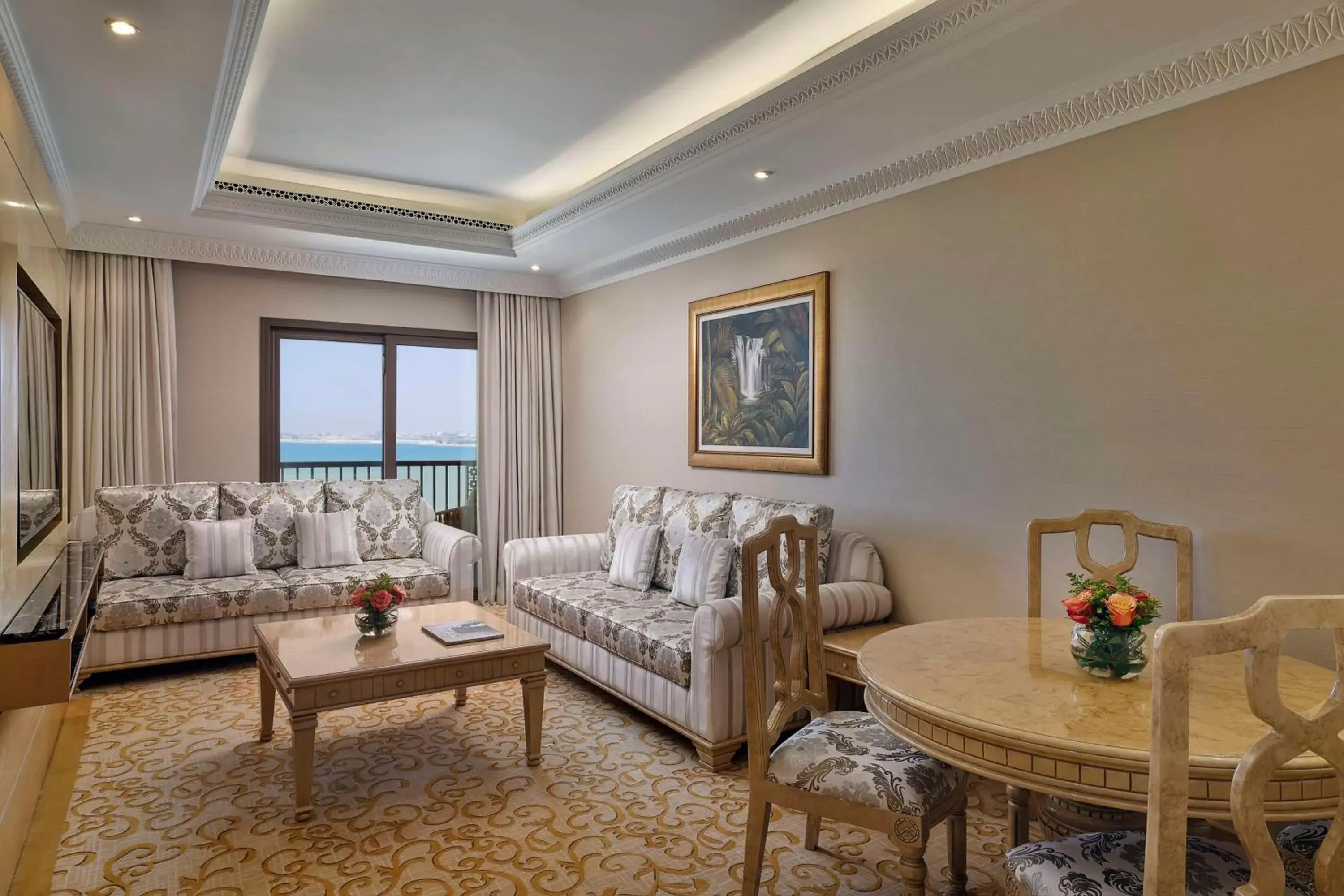 Living room, Seating Area in DoubleTree by Hilton Resort & Spa Marjan Island