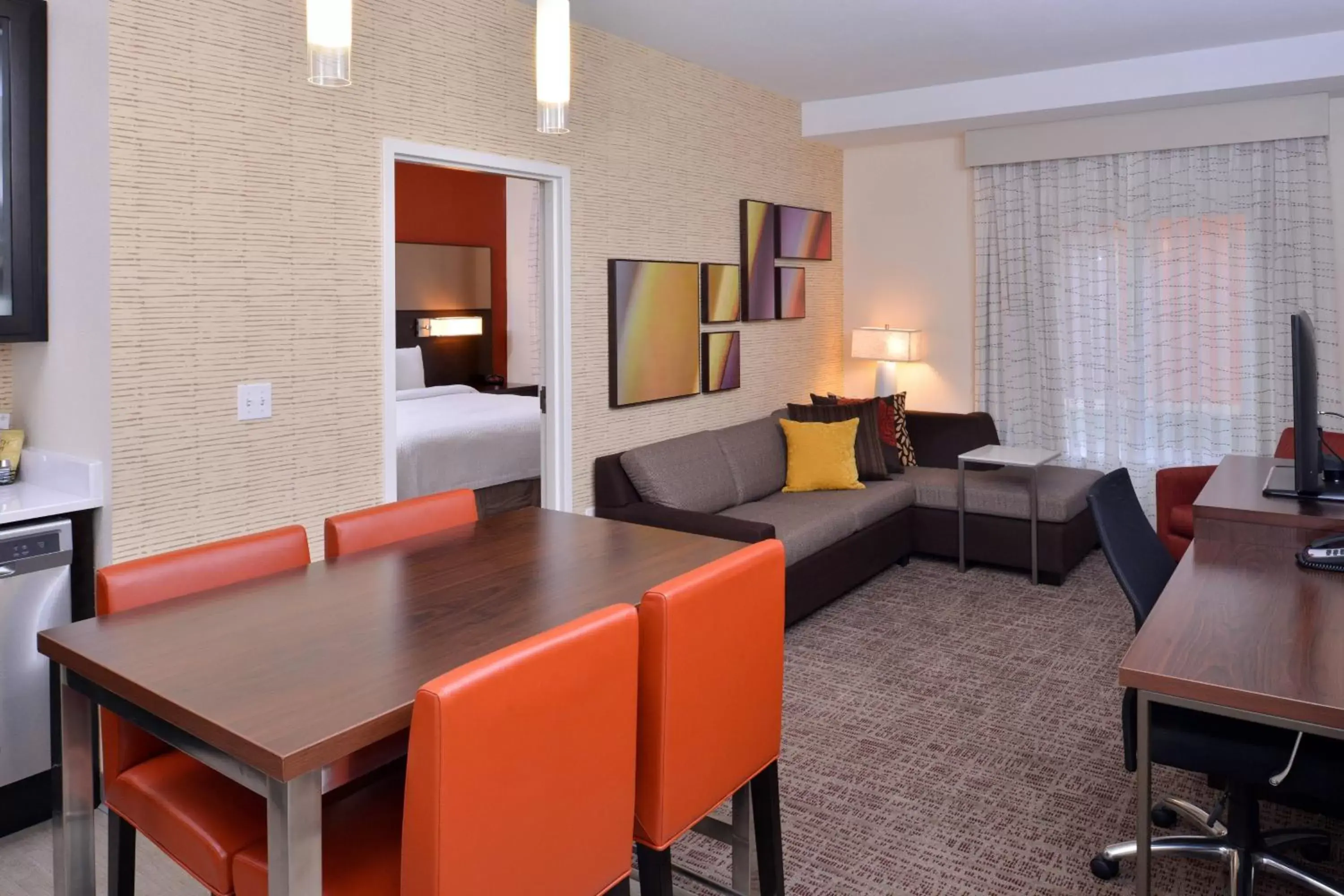 Bedroom in Residence Inn by Marriott East Lansing