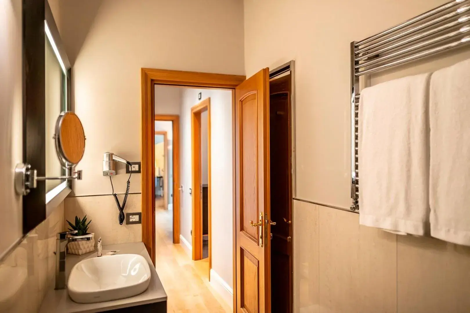 Bathroom in Hotel Grande Italia