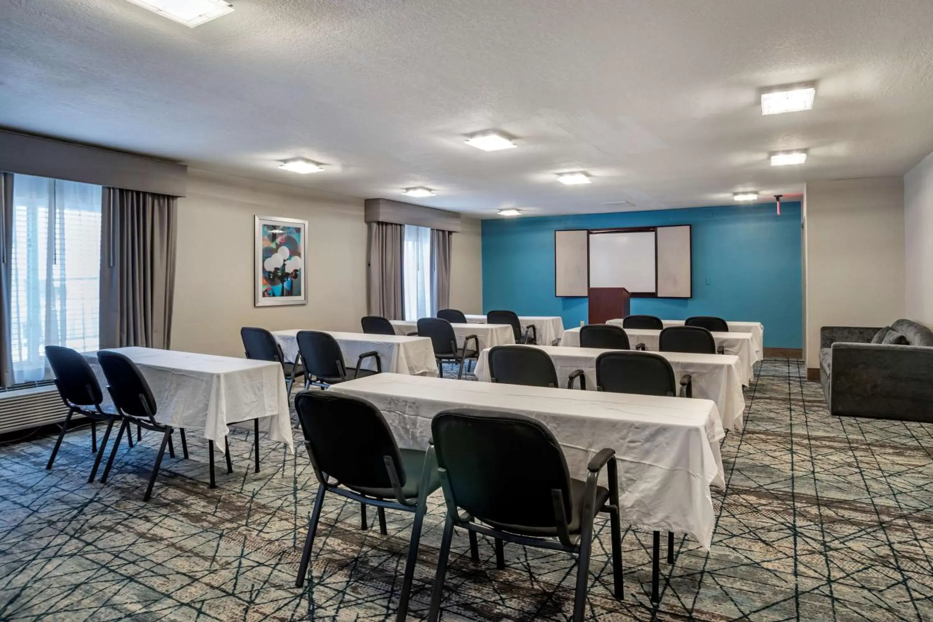 Meeting/conference room in Best Western Carlton Suites