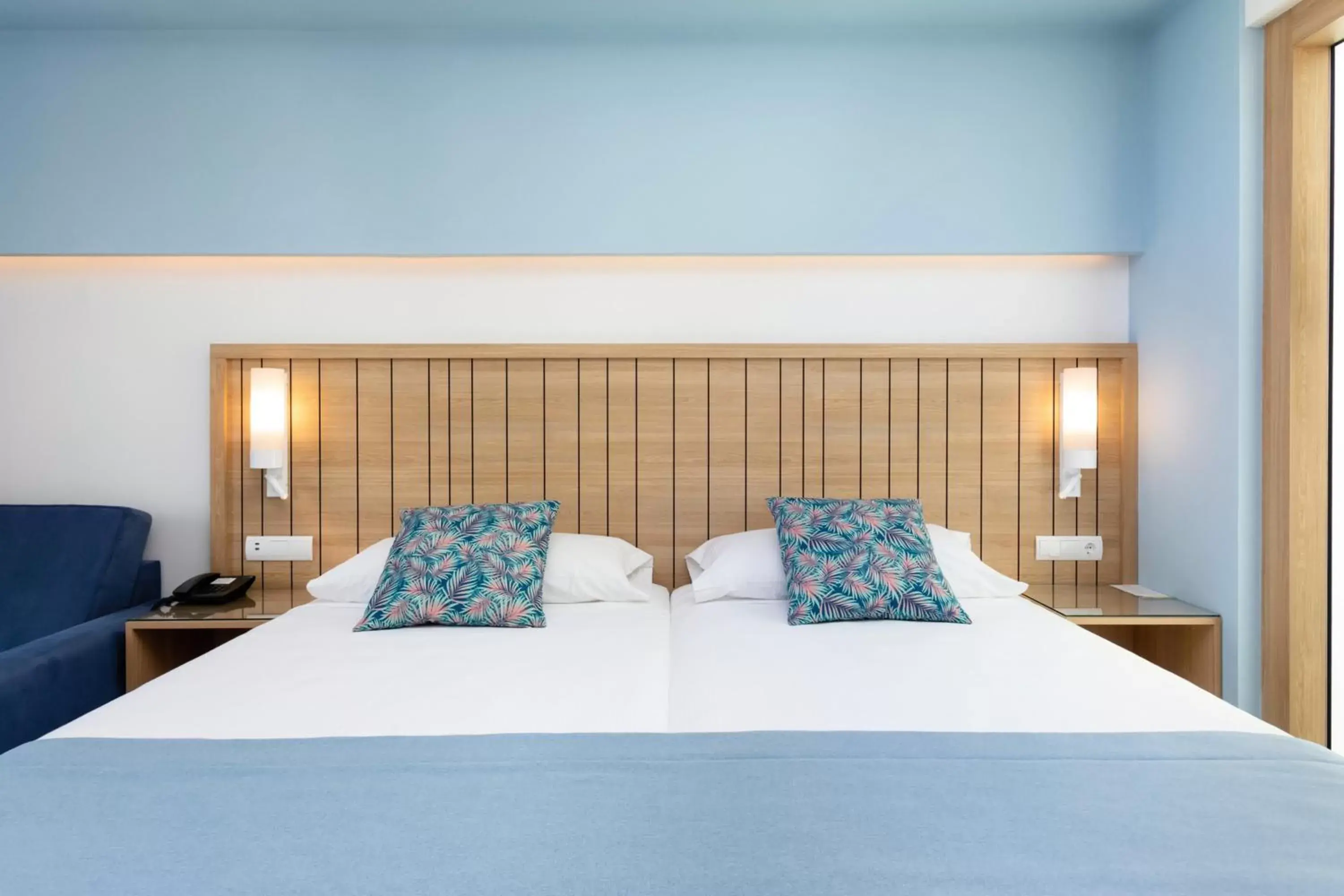 Photo of the whole room, Bed in Hotel Riu Palace Palmeras - All Inclusive Photo of the whole room, Bed in Hotel Riu Palace Palmeras - All Inclusive