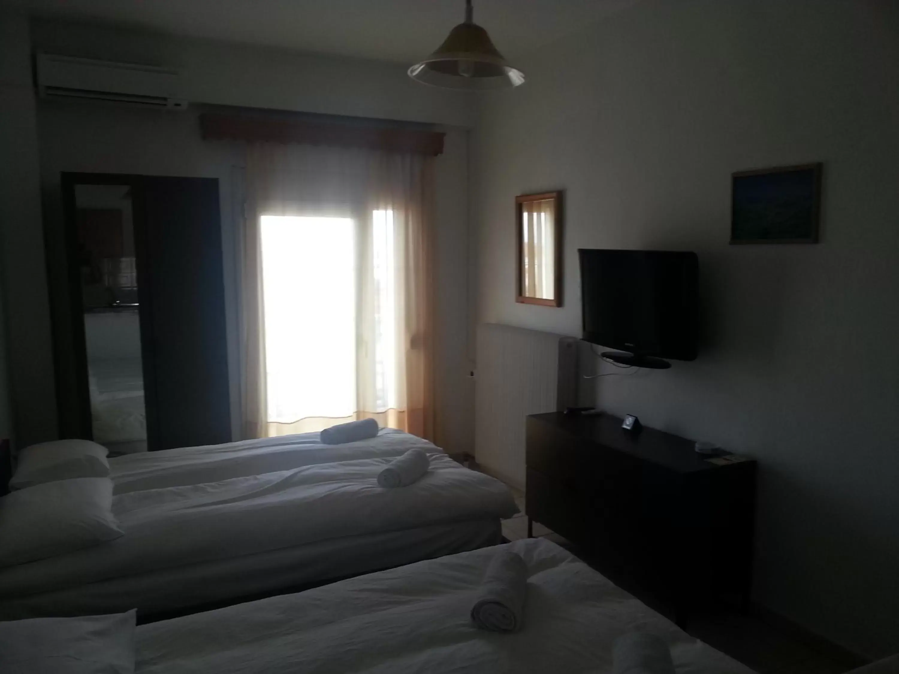 Photo of the whole room, Bed in Alexandros Hotel