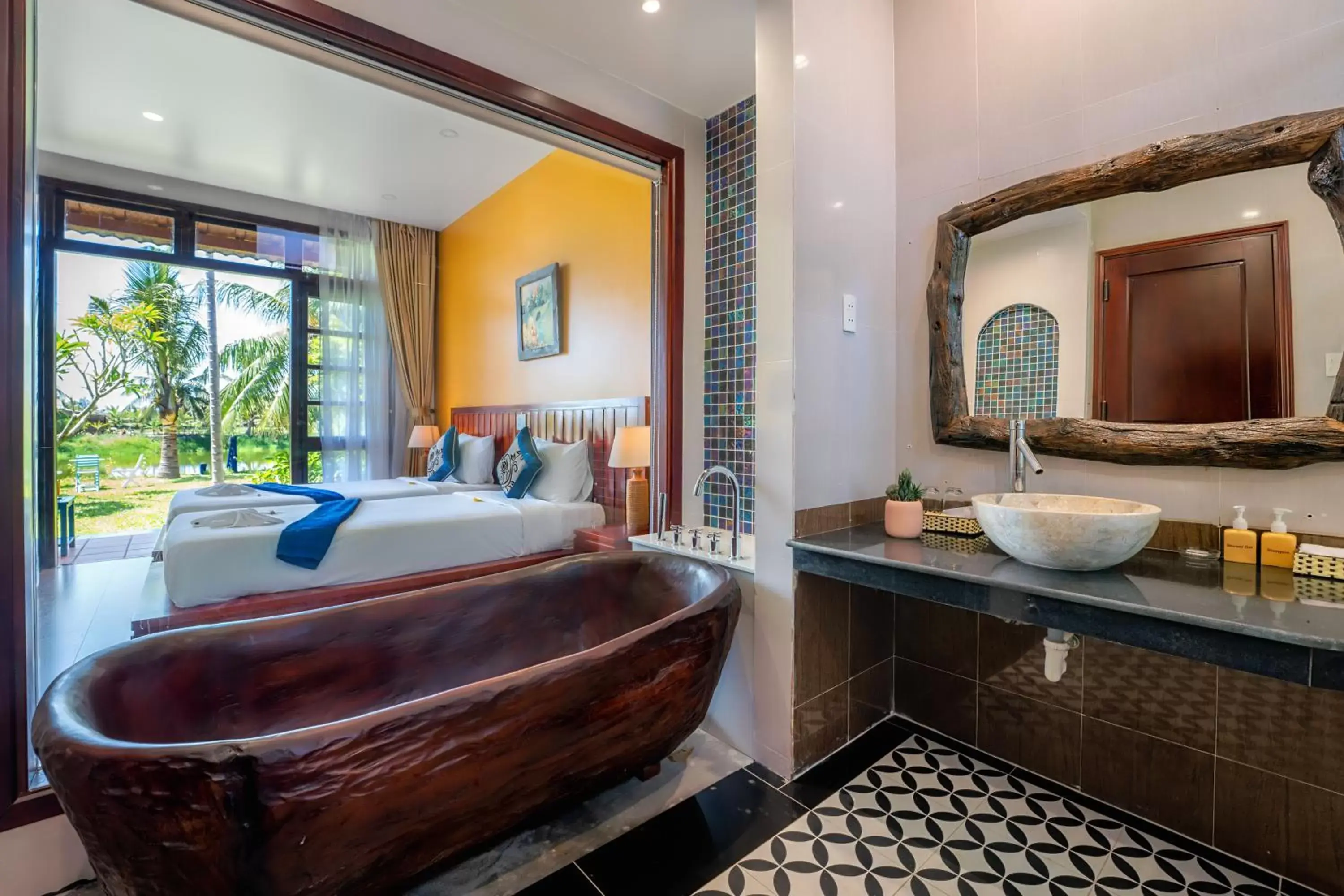 Shower, Bed in ZEN RETREAT HOI AN Shower, Bed in ZEN RETREAT HOI AN