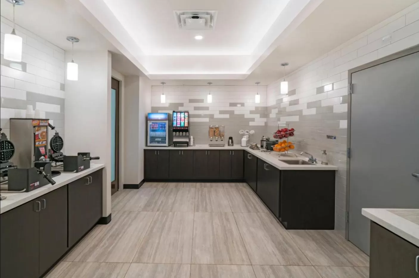 Breakfast in La Quinta by Wyndham Mobile