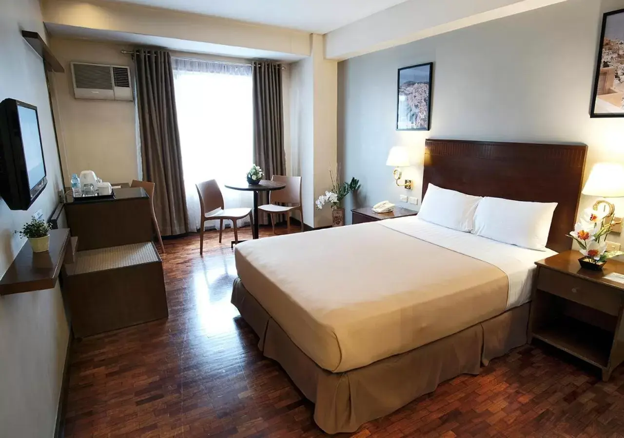 Bed in Fersal Hotel Kalayaan, Quezon City