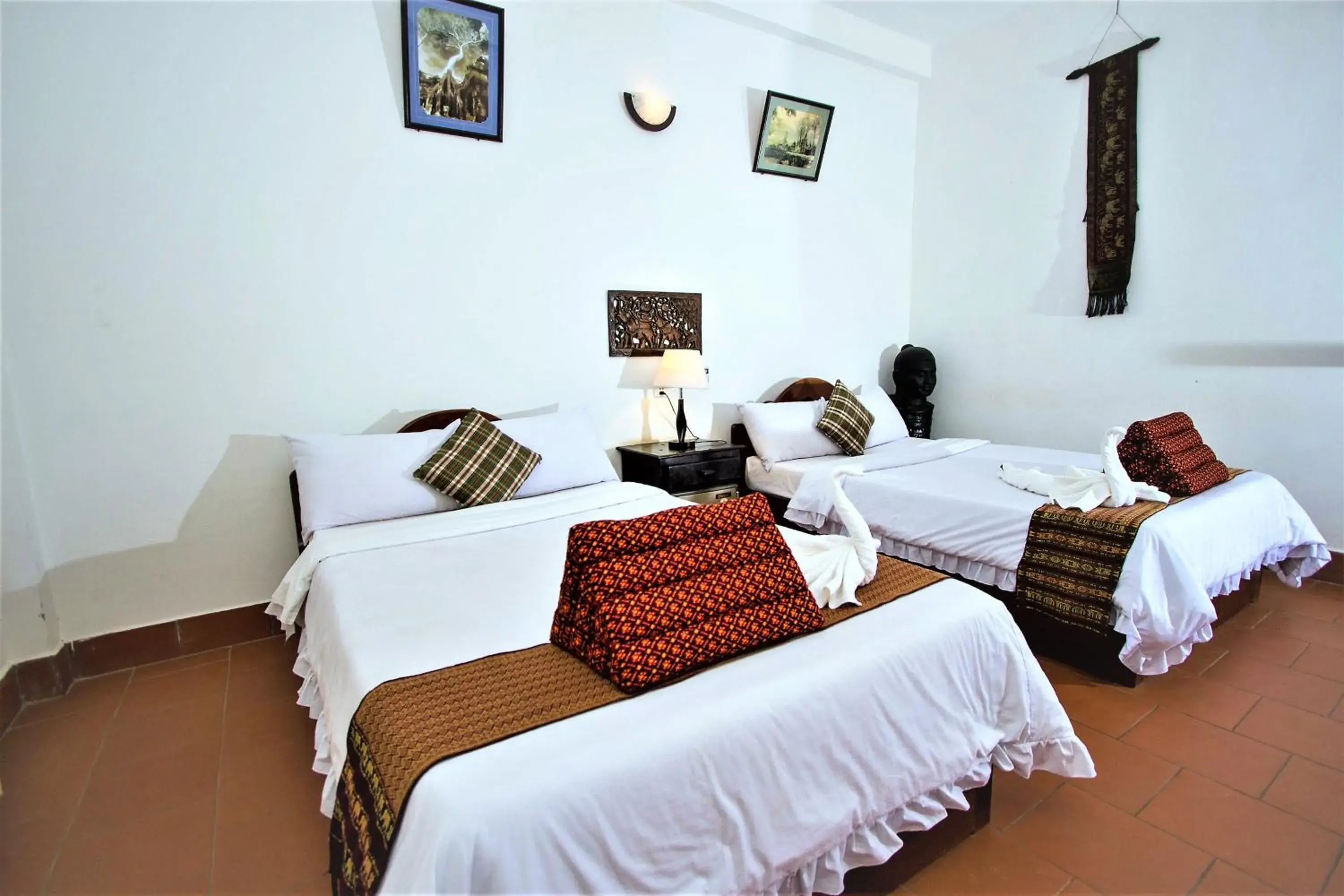 Living room, Bed in Sonalong Boutique Village and Resort