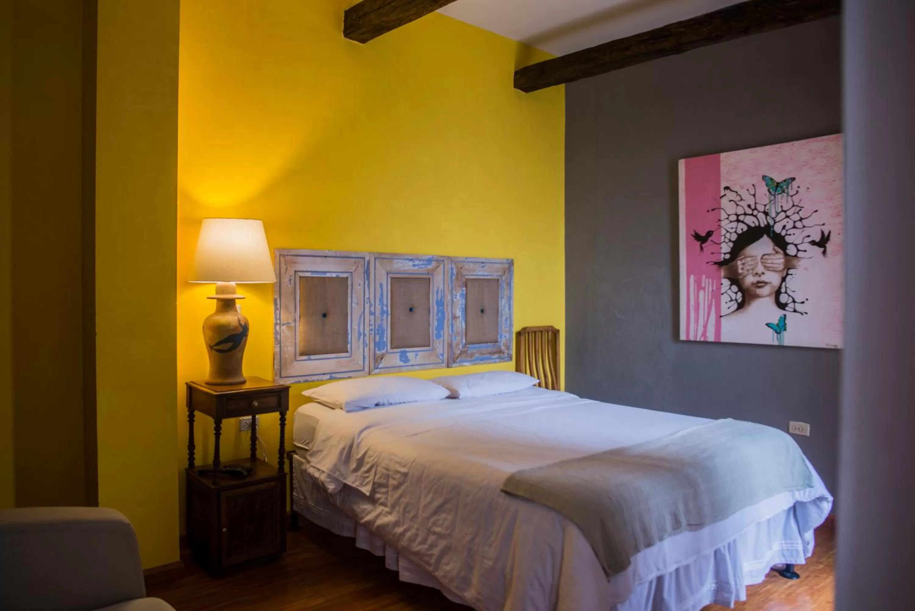 Photo of the whole room, Bed in La Casa de Manuel Hotel-Boutique