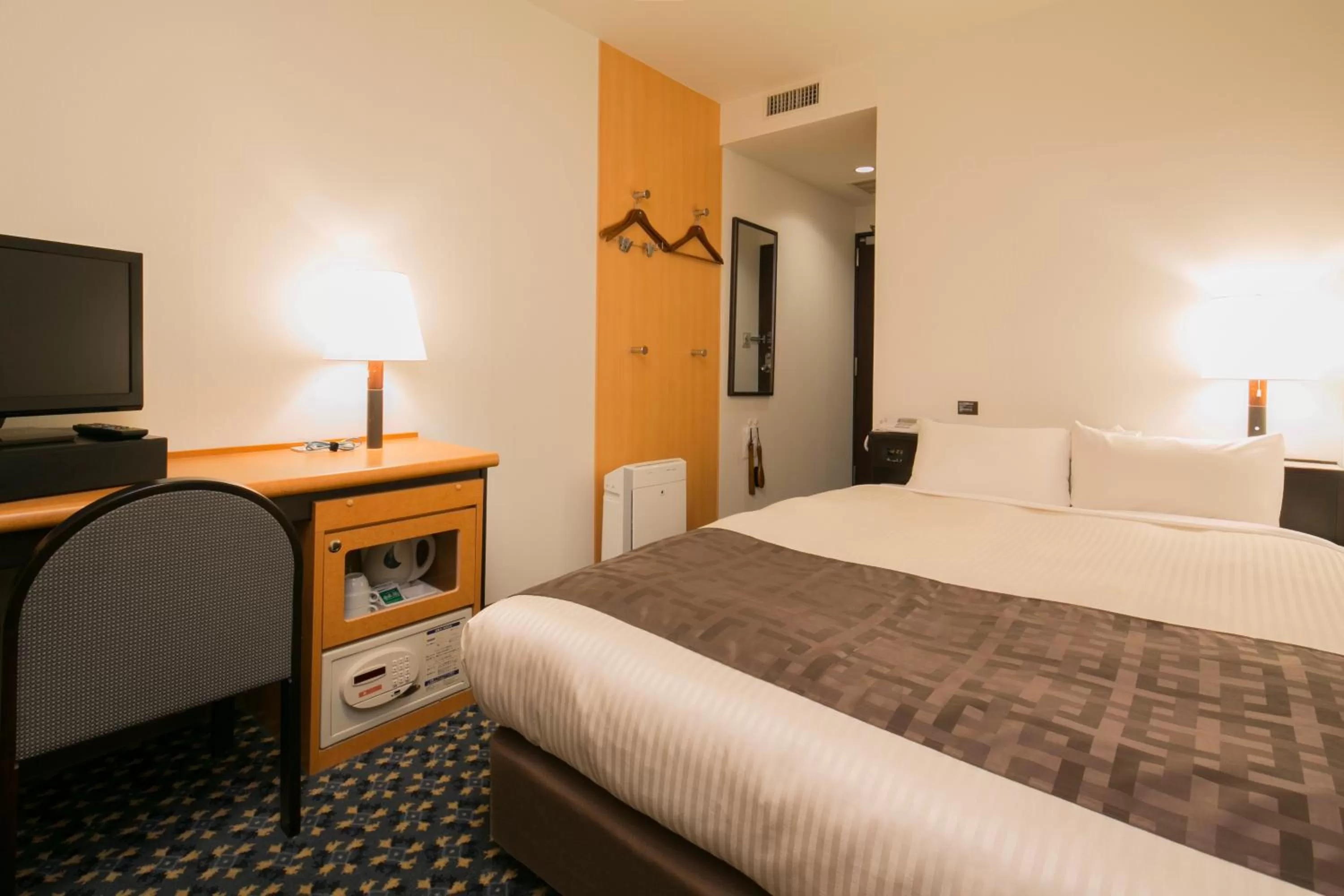 Photo of the whole room, Bed in Premier Hotel-CABIN-Sapporo