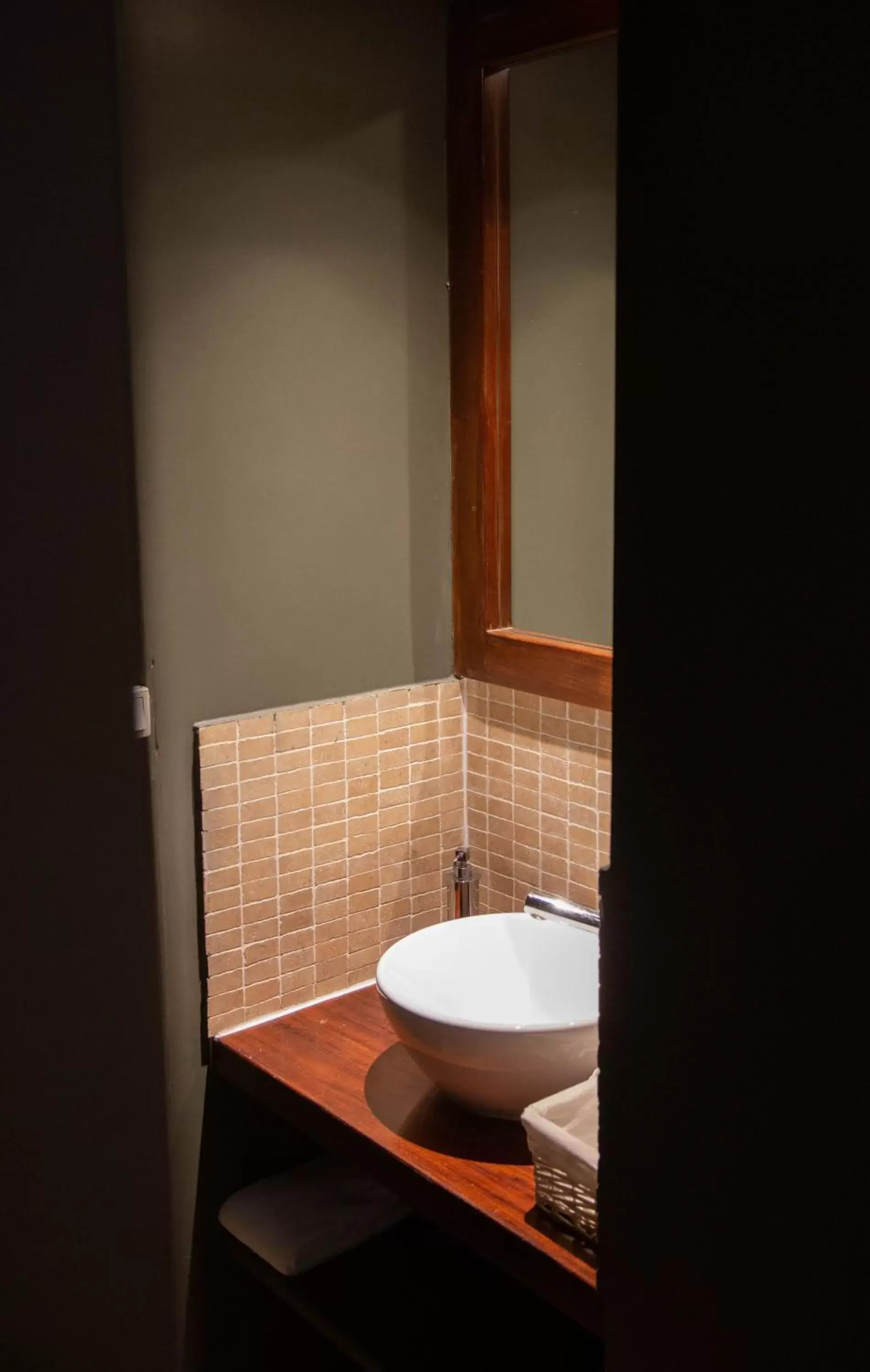 Toilet, Bathroom in Hotelo Lyon Ainay