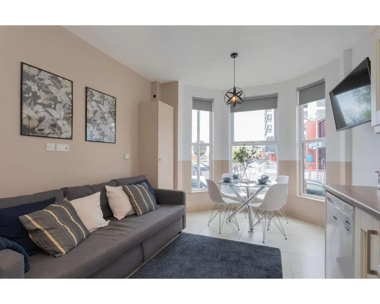 Living room, Seating Area in Central Belfast Apartments Camden Street