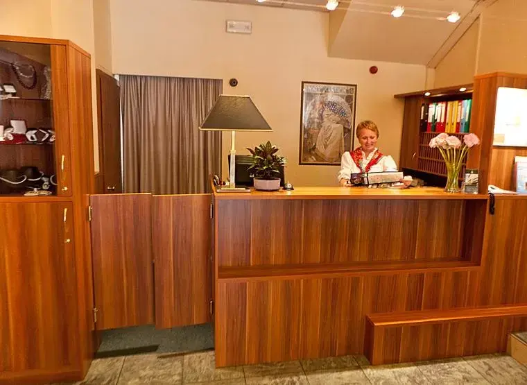 Staff, Lobby/Reception in Central Hotel Prague