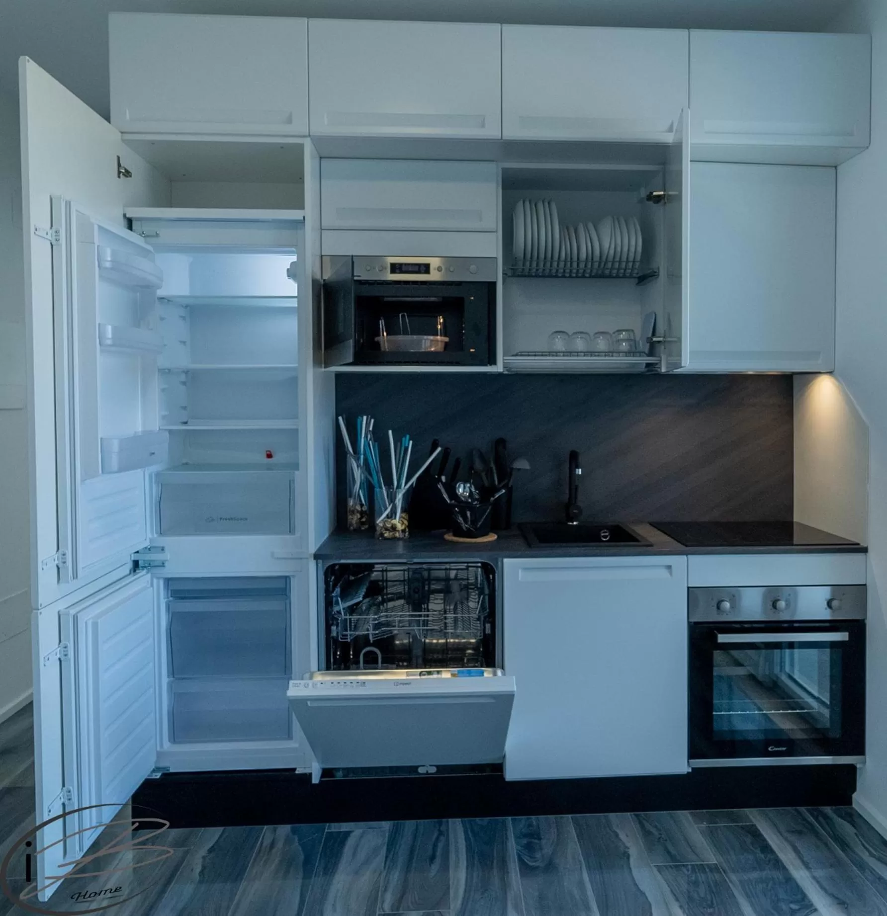 Kitchen or kitchenette in I Bordin Home