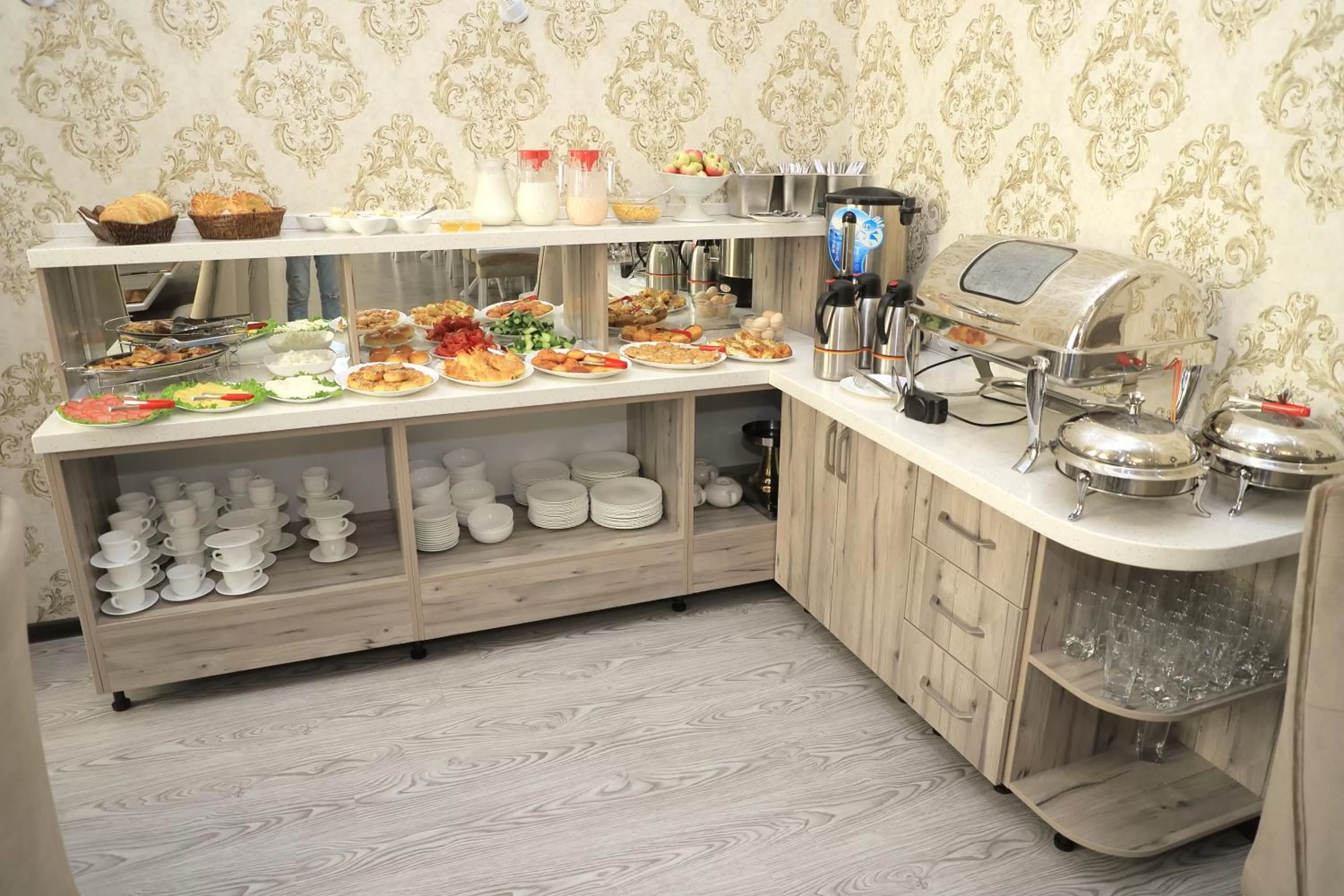 Food and drinks in Osiyo Palace