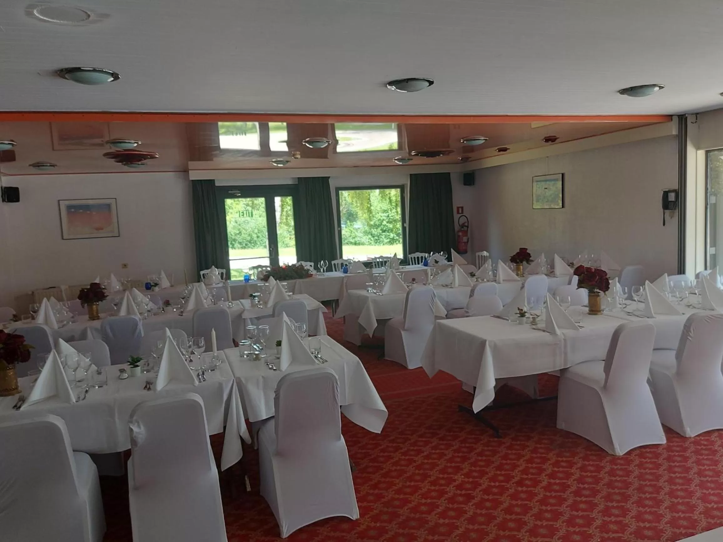 Restaurant/places to eat in Globales Post Hotel & Wellness