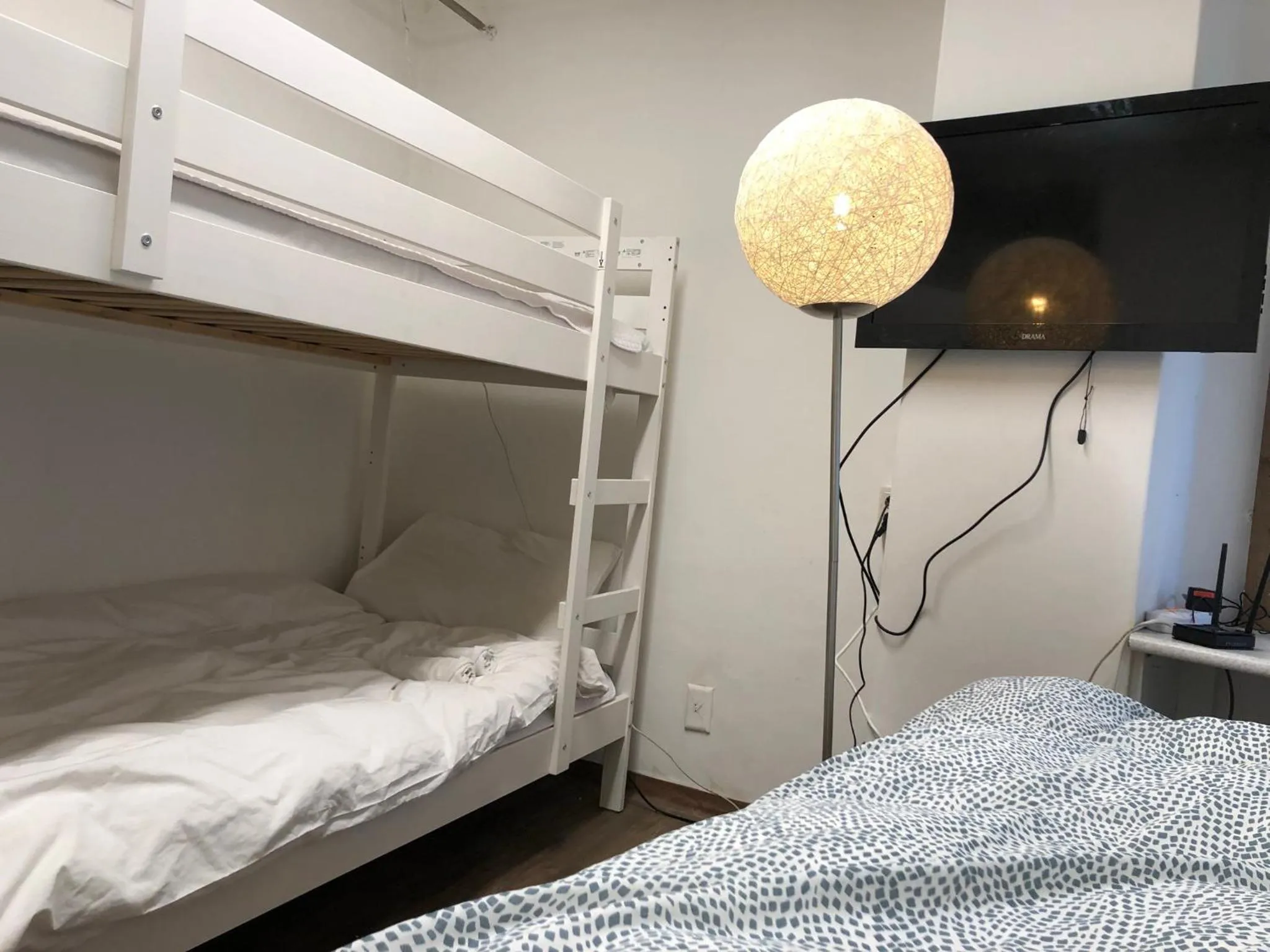 Bedroom, Bed in Hostel Metro