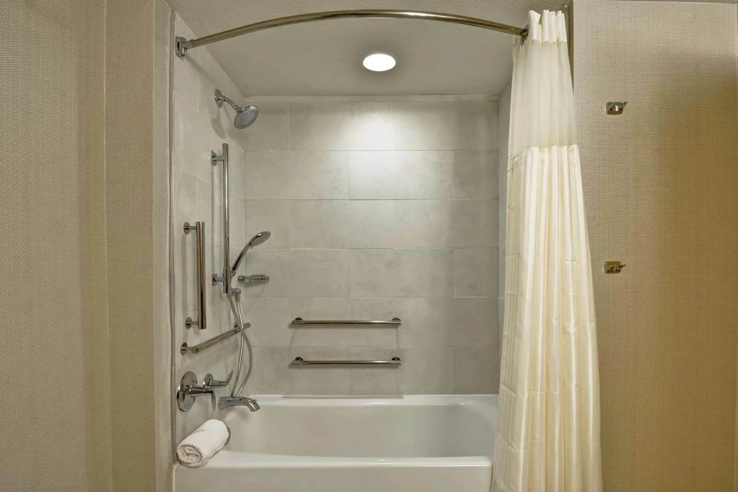 Bathroom in DoubleTree by Hilton Hotel Baton Rouge