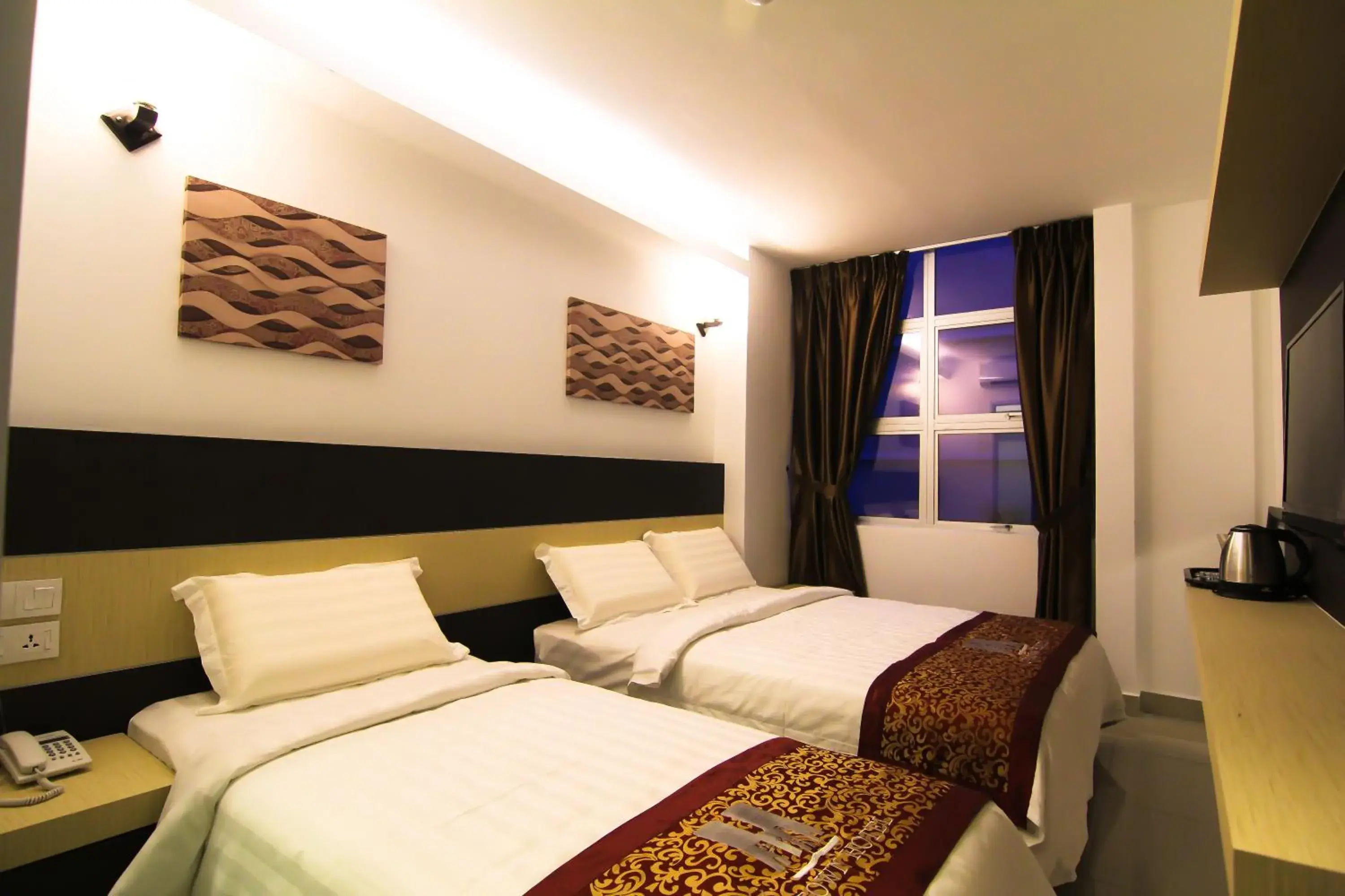 Photo of the whole room, Bed in Uptown Hotel Seremban