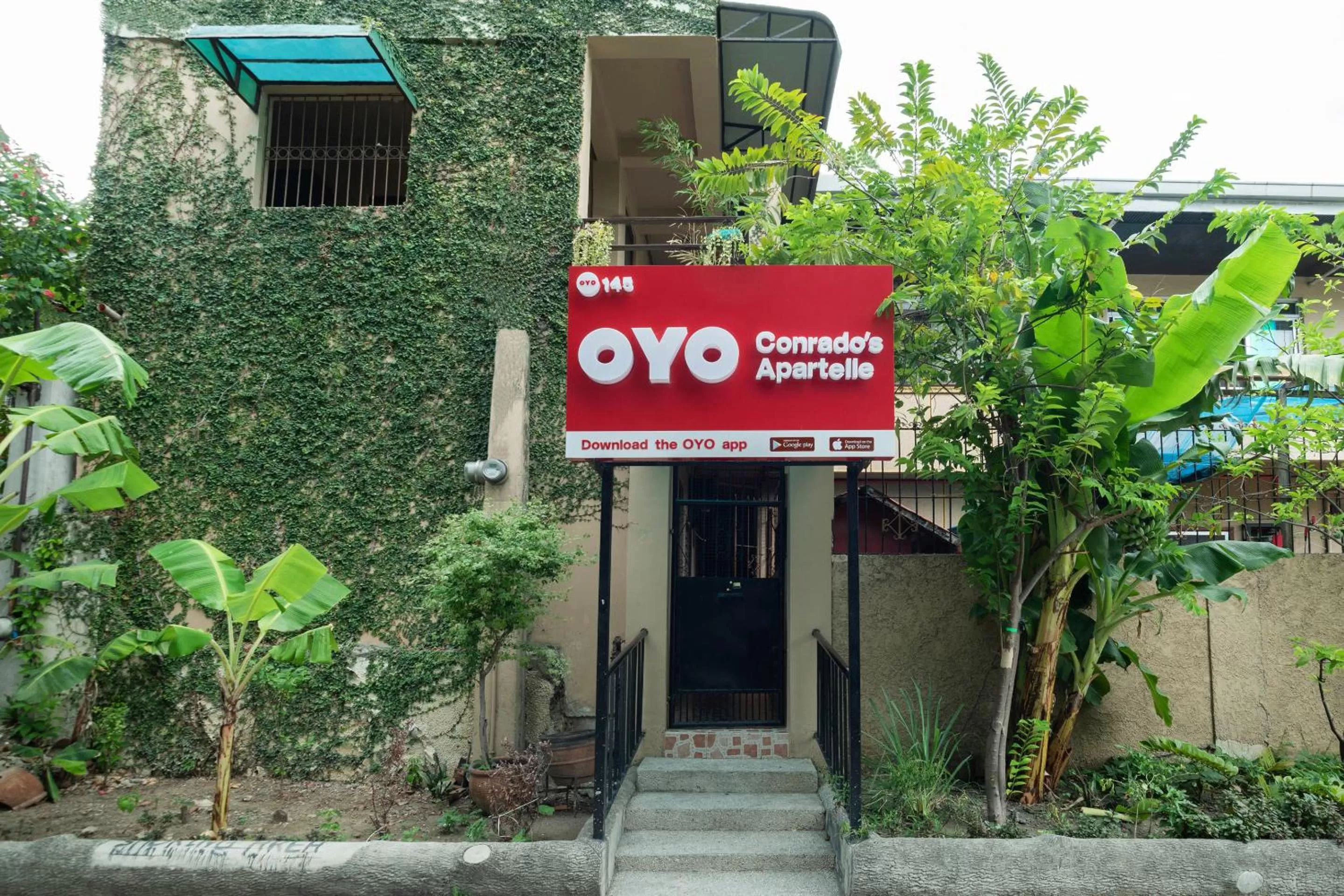 Facade/entrance in Conrado's Apartelle