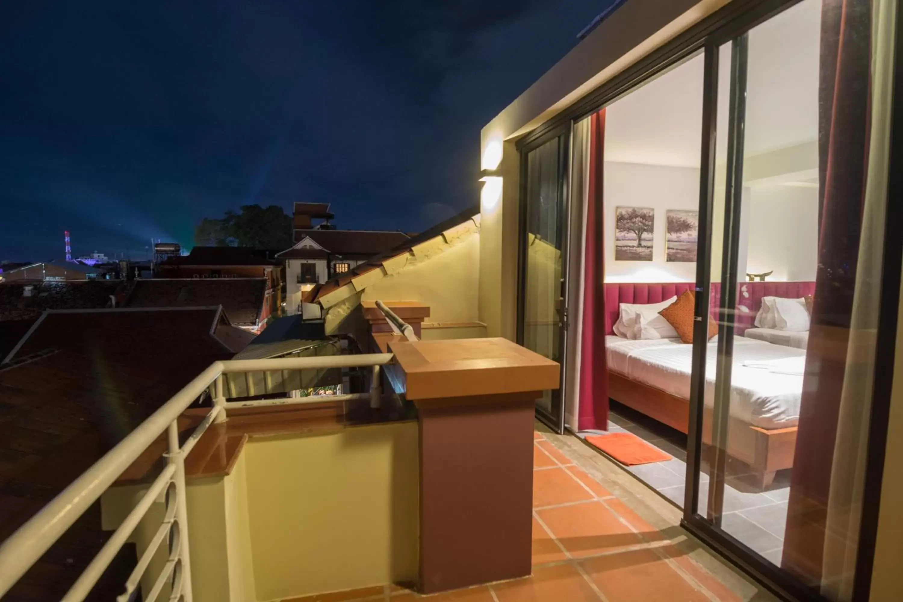 Staff, Balcony/Terrace in Neth Socheata Hotel